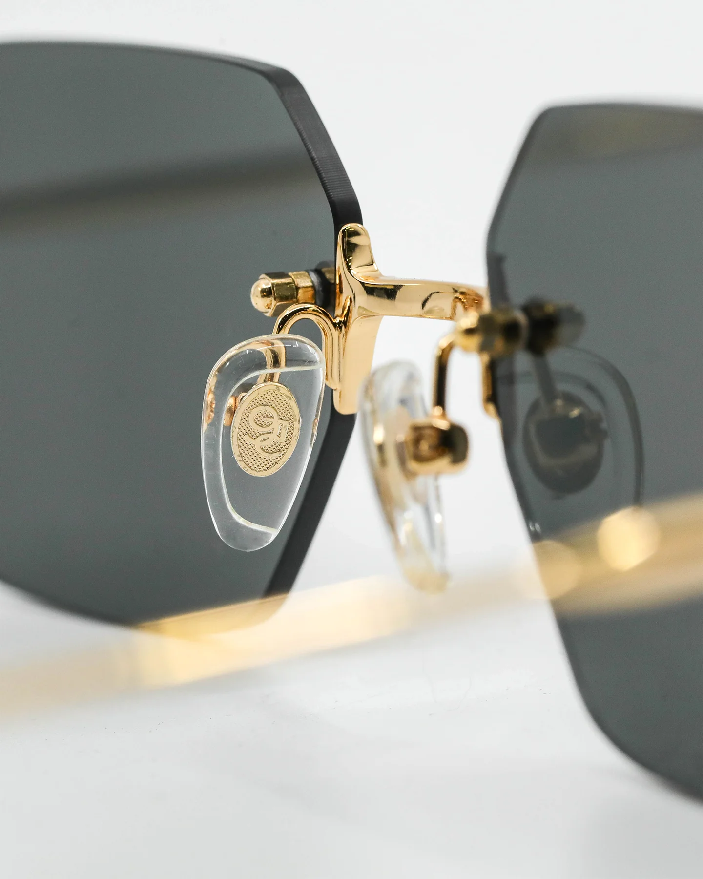 9FIVE Clarity Sunglasses Black/Gold