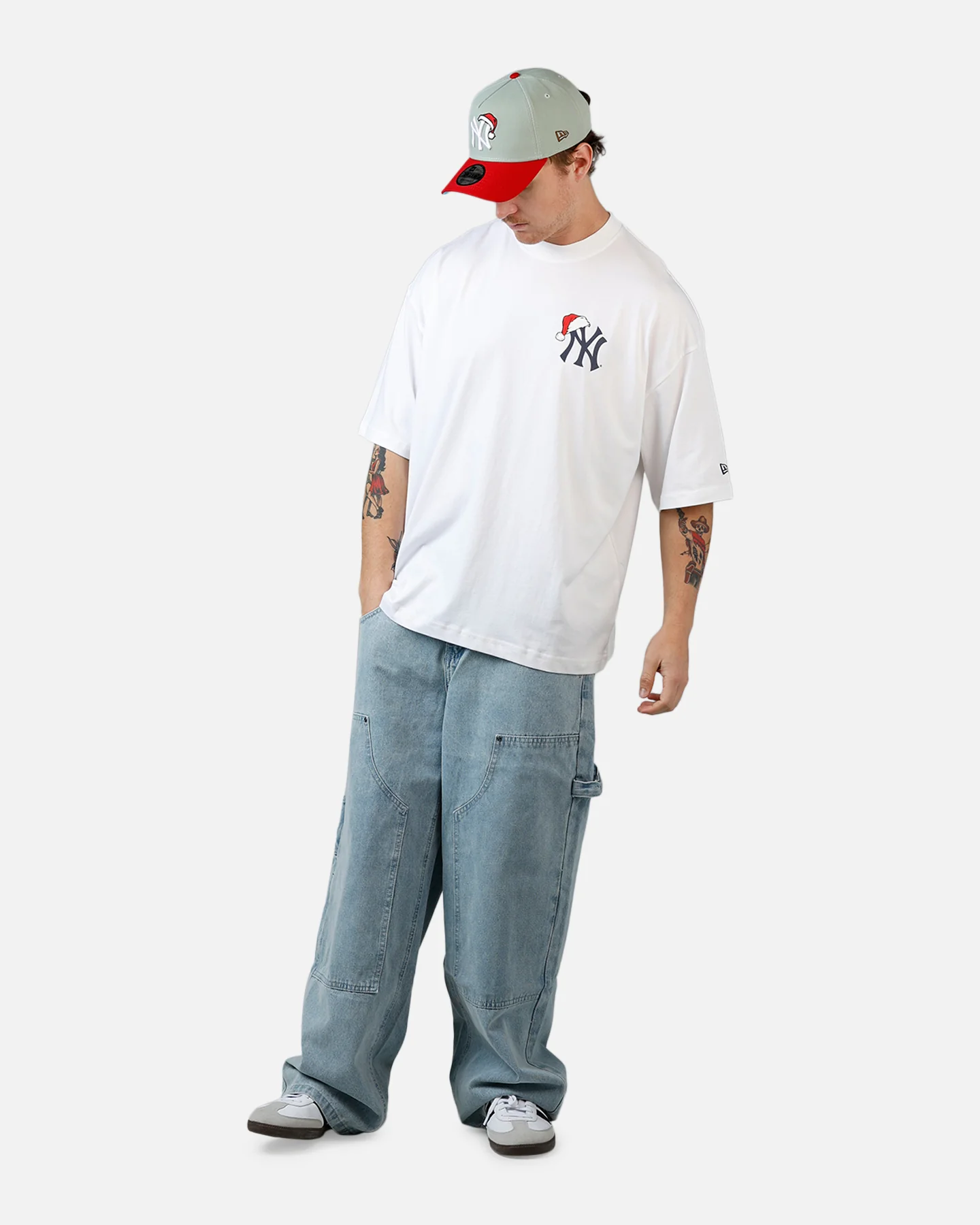 New Era New York Yankees 'All I Want For Christmas' Santa T-Shirt White