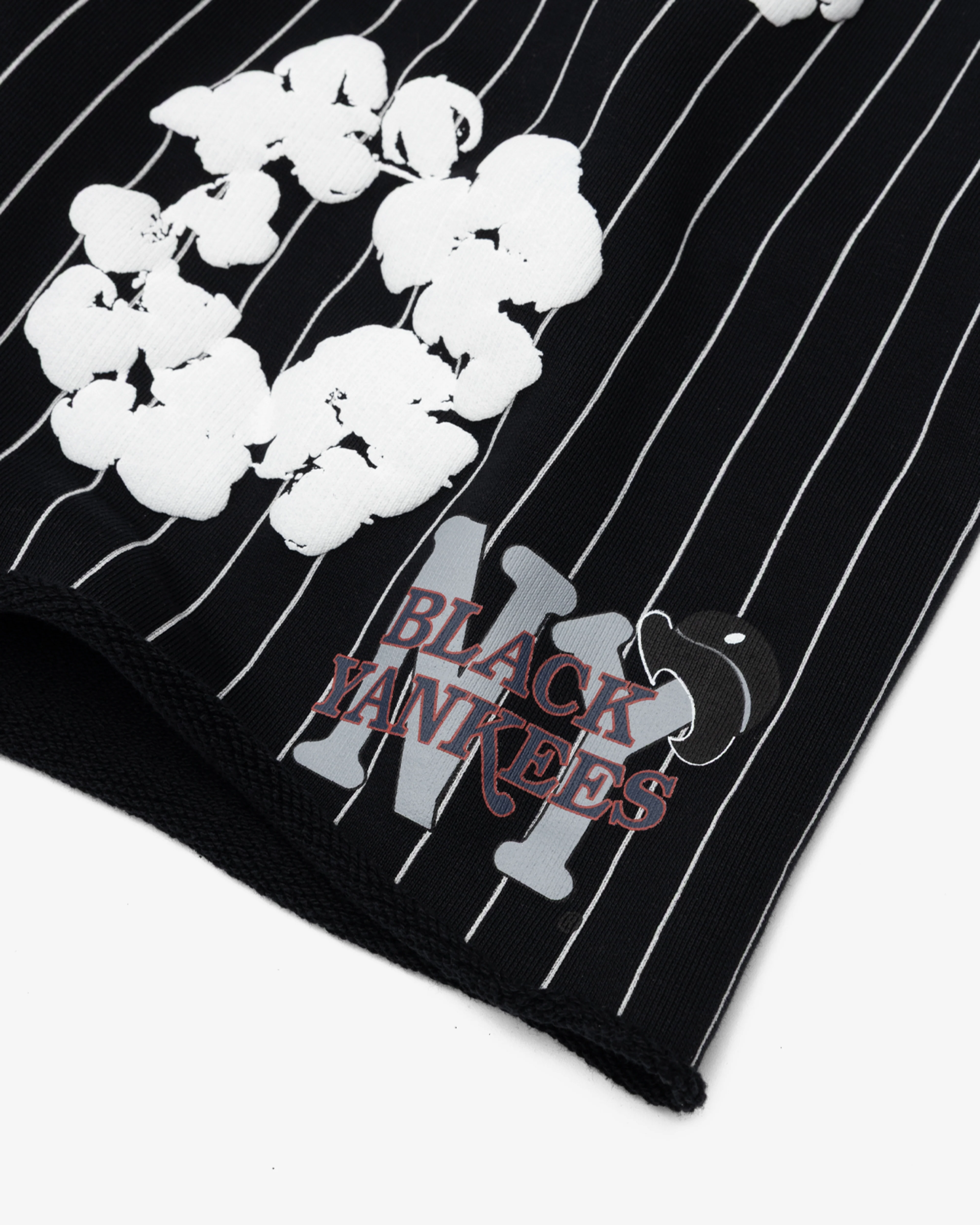 Denim Tears - Pinstripe Wreath Shorts - (Black)