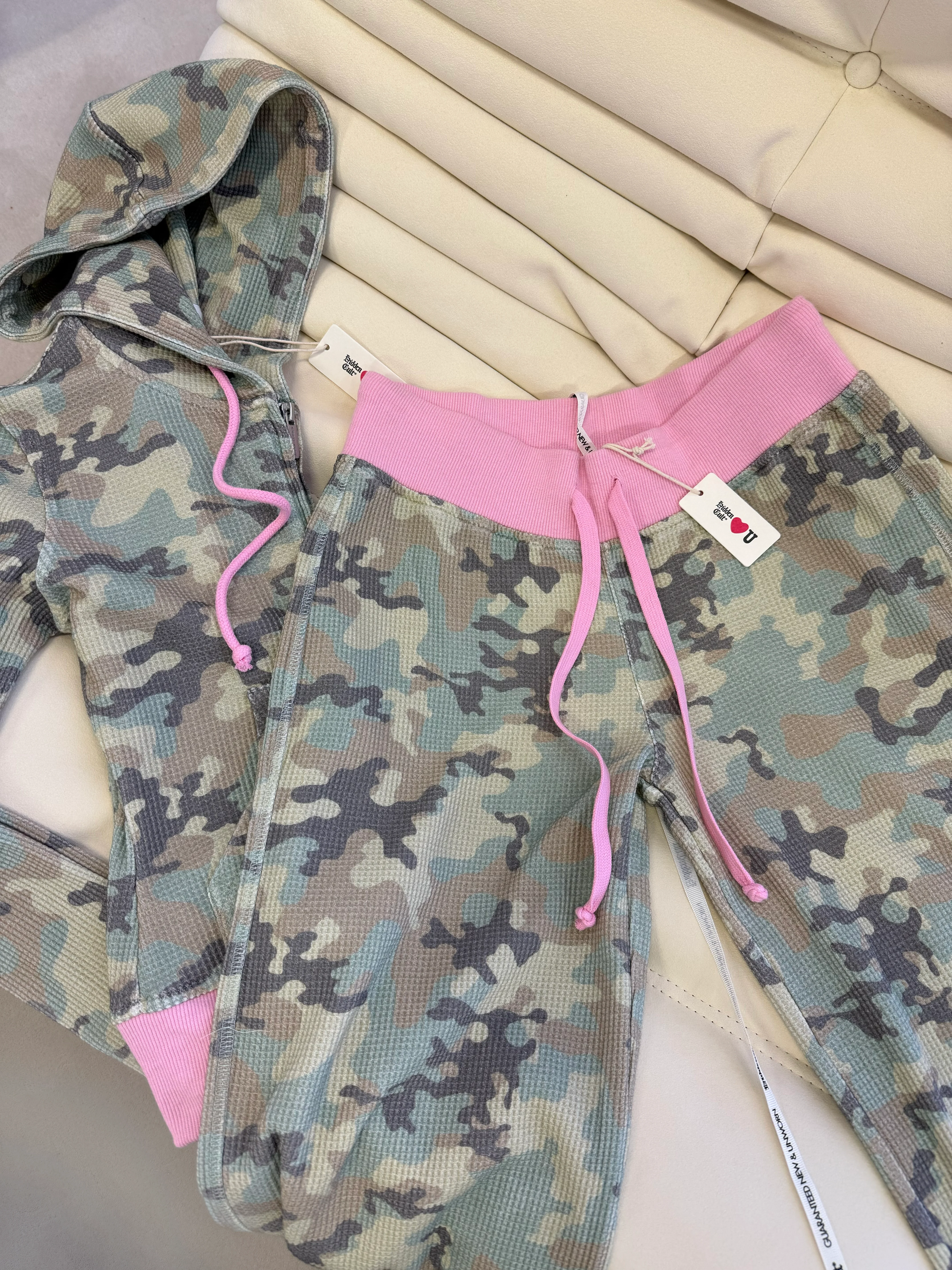 SOLD OUT - *U.S EXCLUSIVE* Waffle Camo Pants