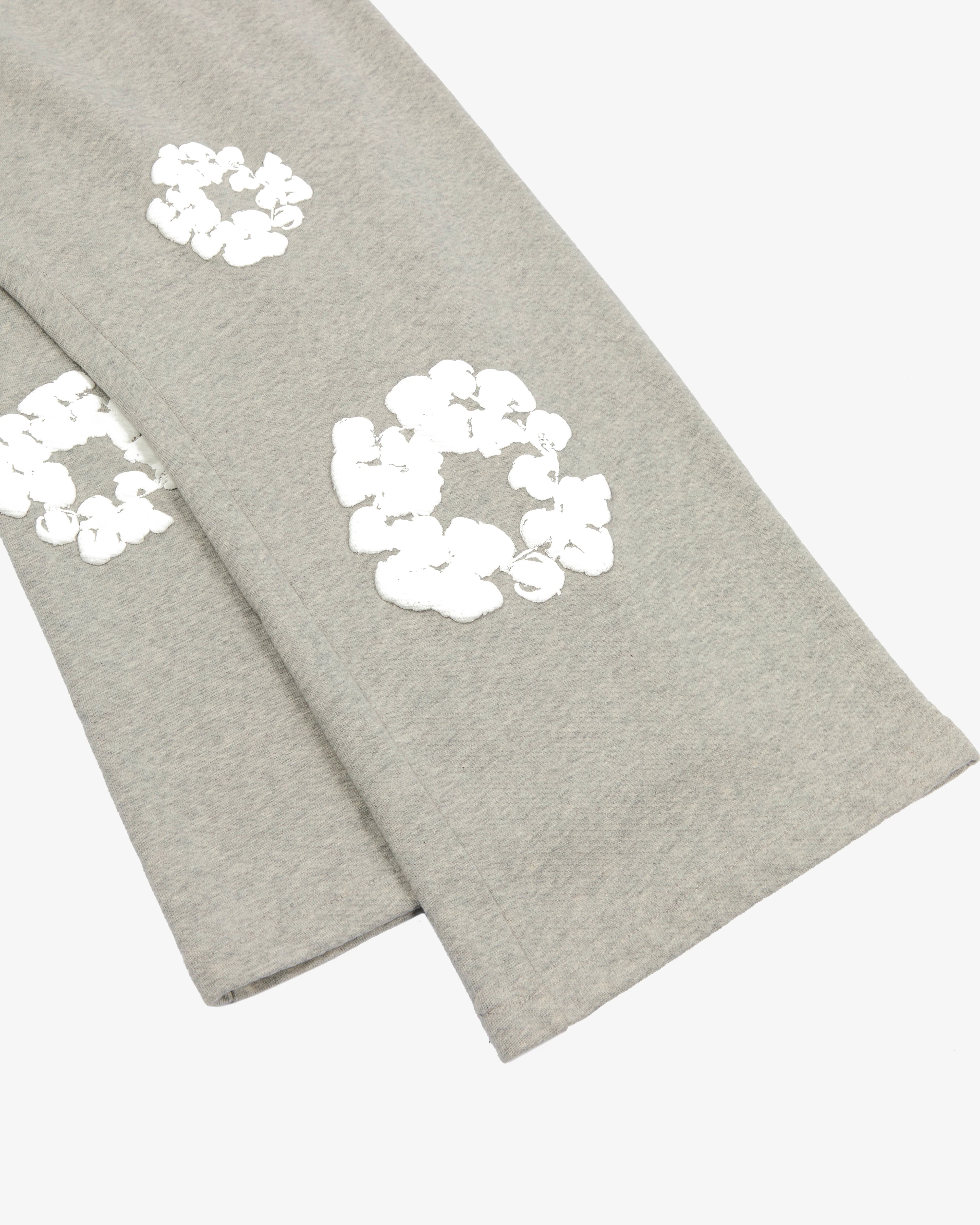 Denim Tears - Cotton Wreath Baggy Sweatpants - (Grey)