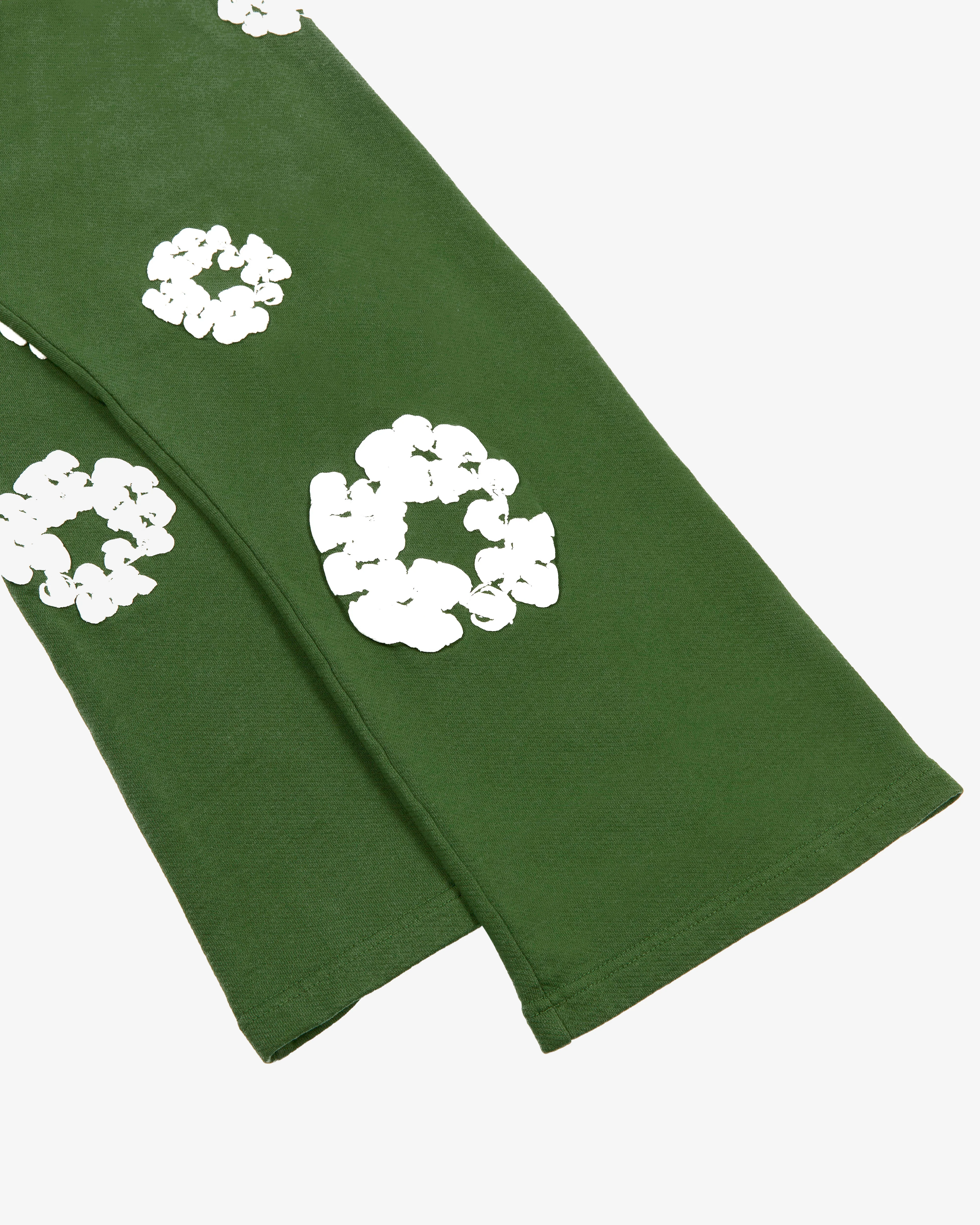 Denim Tears - Cotton Wreath Baggy Sweatpants - (Green)