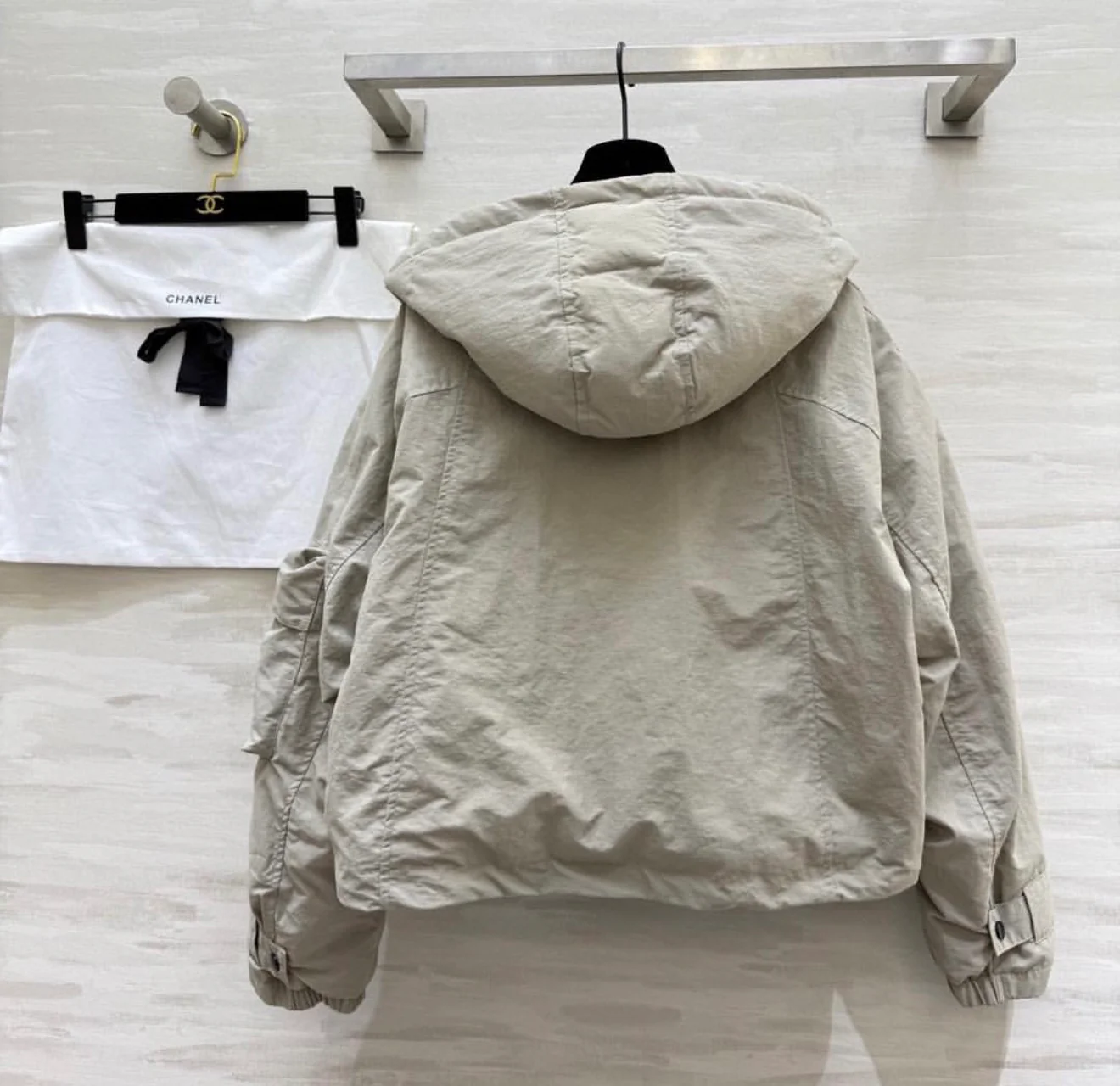 CC LIGHT JACKET