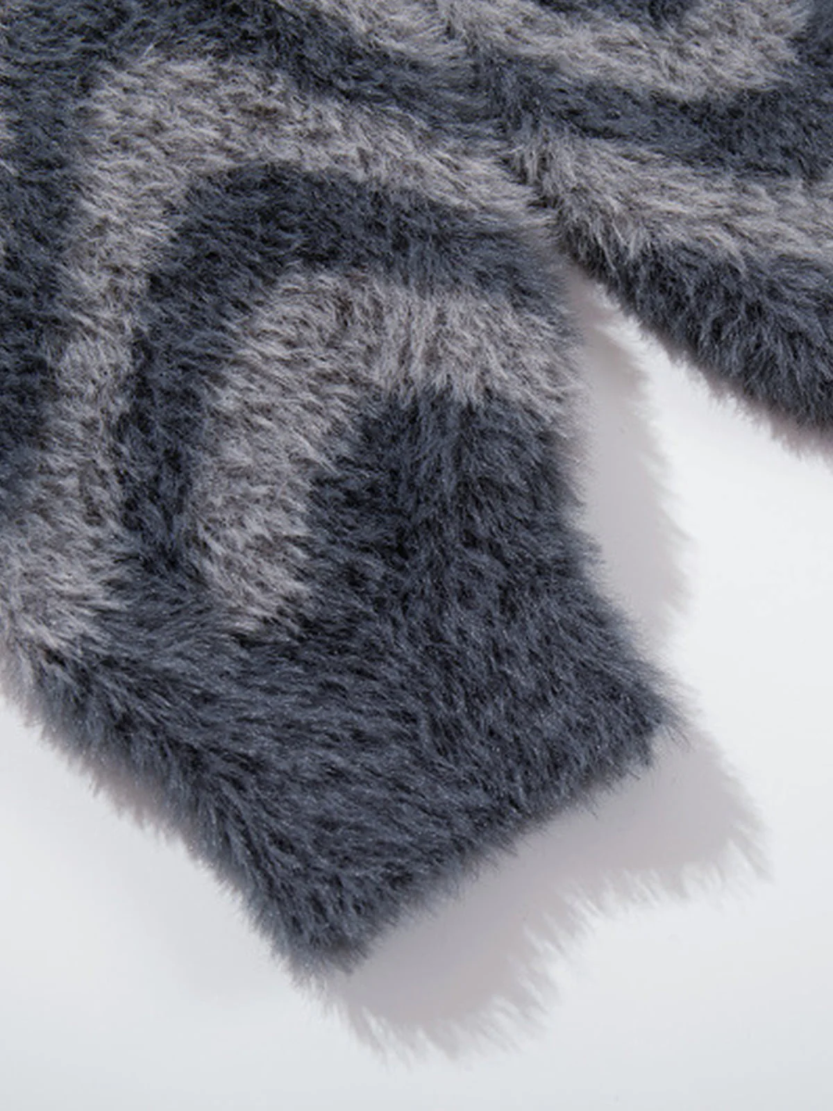 Street Gradient Wave Jacquard Knit Sweater