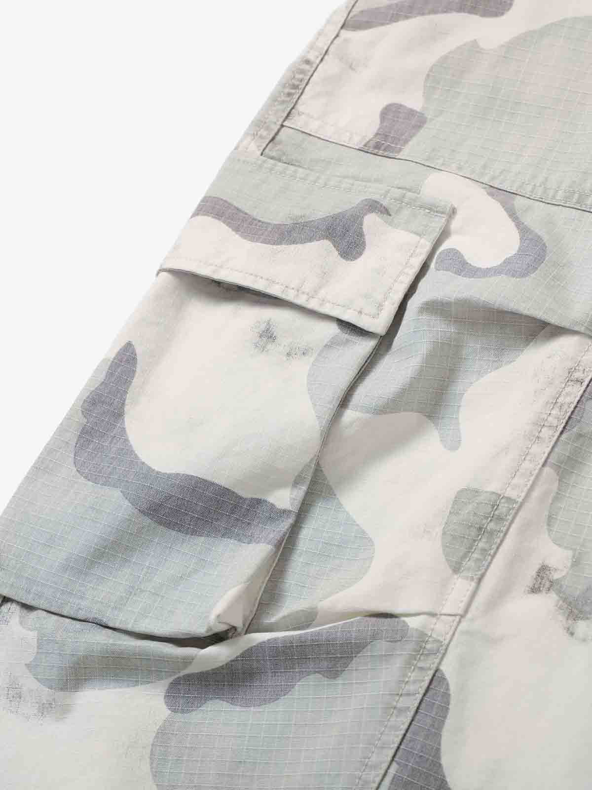 Camouflage Multi-Pocket Cargo Shorts