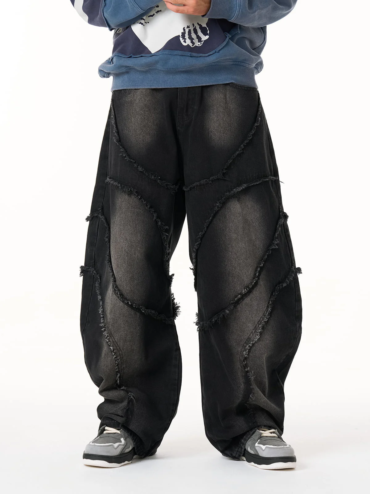 Washed Distressed Raw Edge Barrel Jeans - 2402