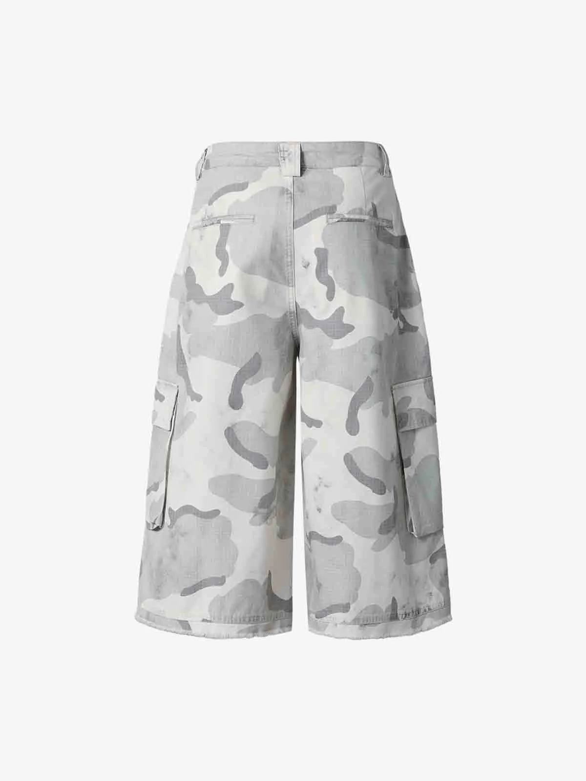 Camouflage Multi-Pocket Cargo Shorts
