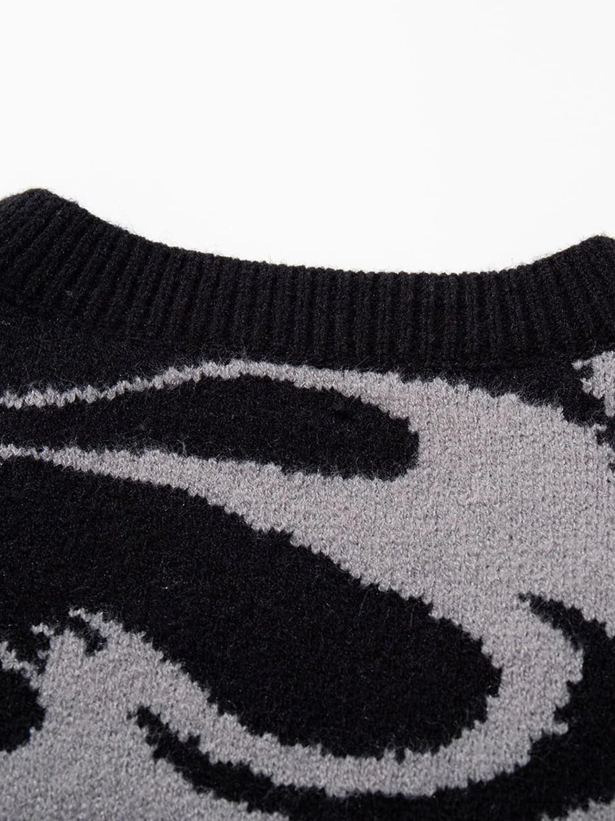 High Street Dark Skull Frayed-edge V-neck Sweater Vest