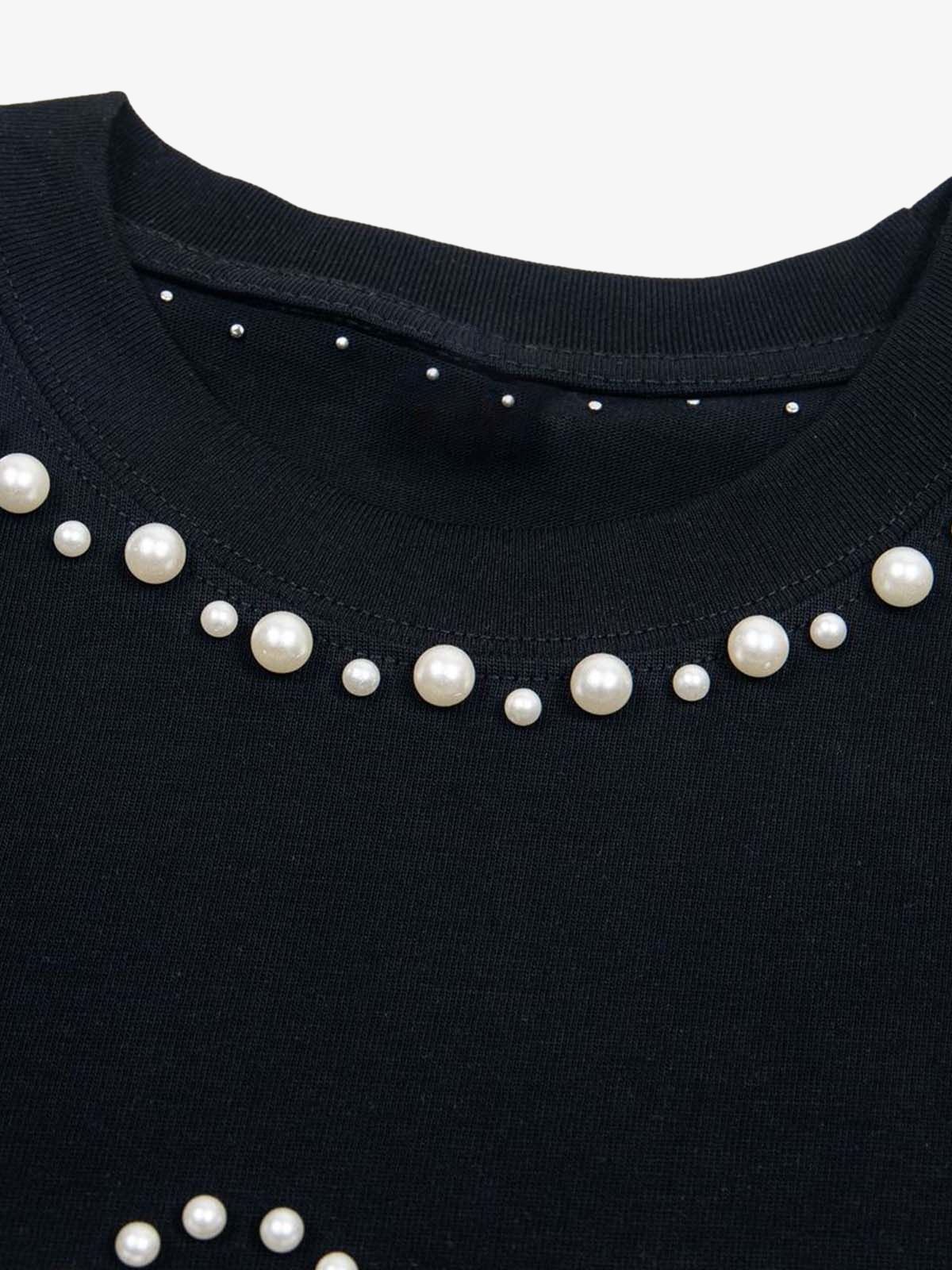 Elegant Pearl-Embellished Oversized T-Shirt
