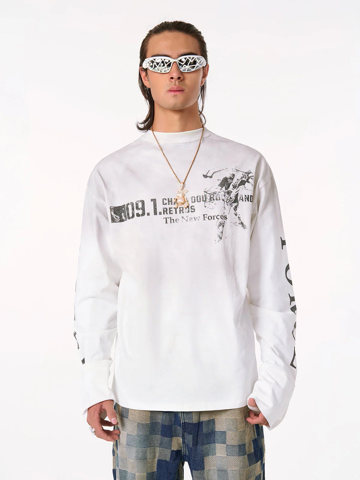 Distressed NO. 09 Long Sleeve T-Shirt