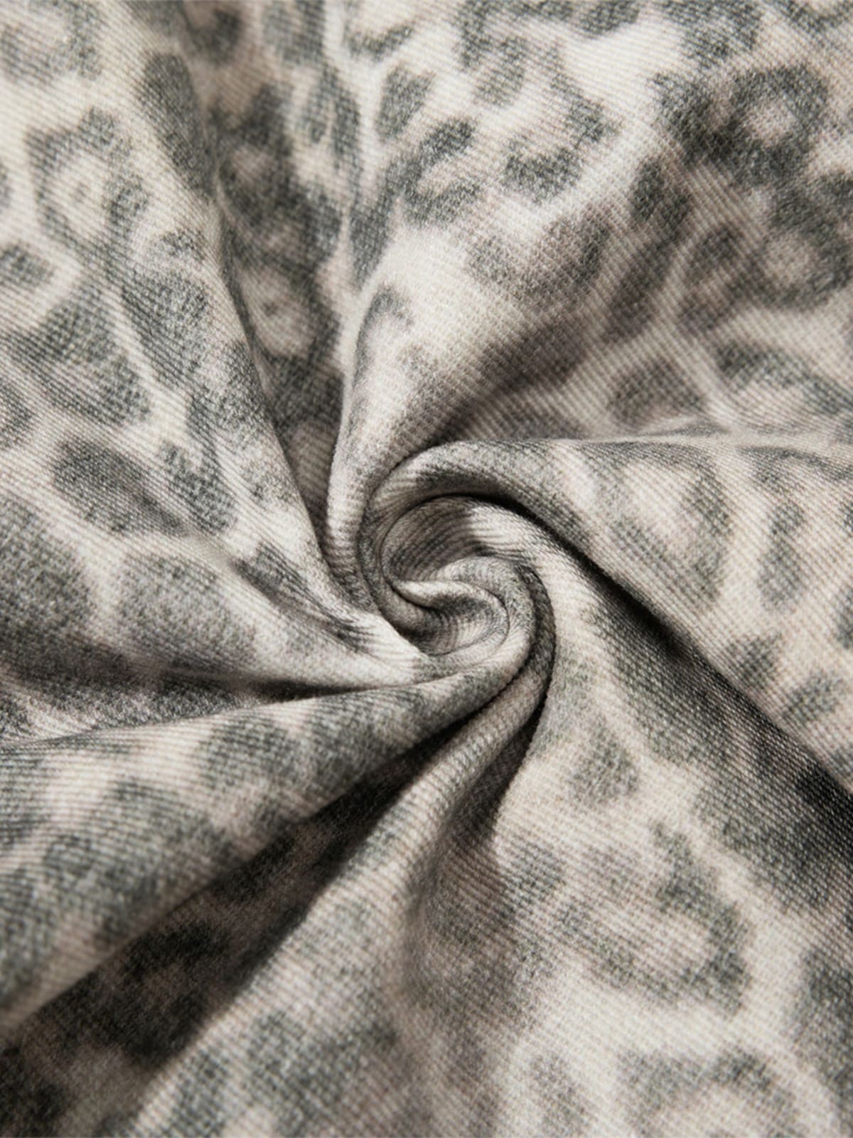 Street Leopard Camouflage Pleated Barrel Jeans