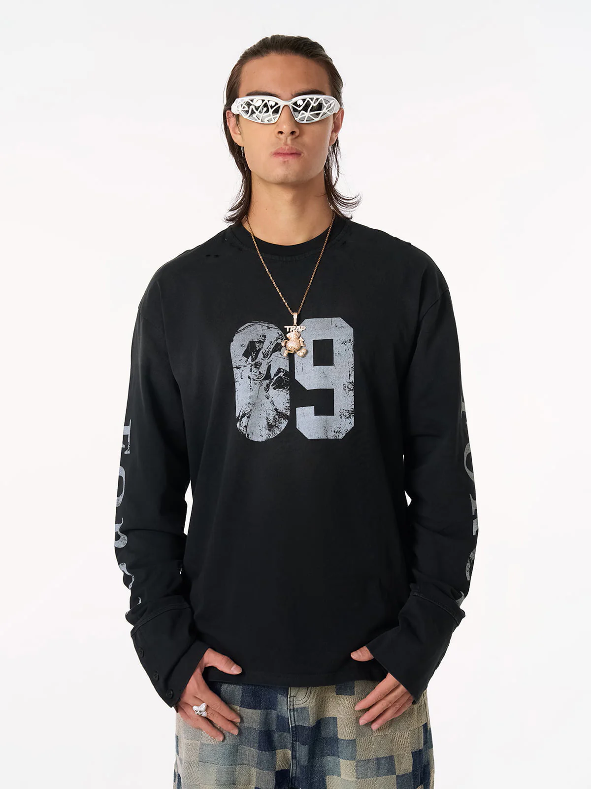 Distressed NO. 09 Long Sleeve T-Shirt