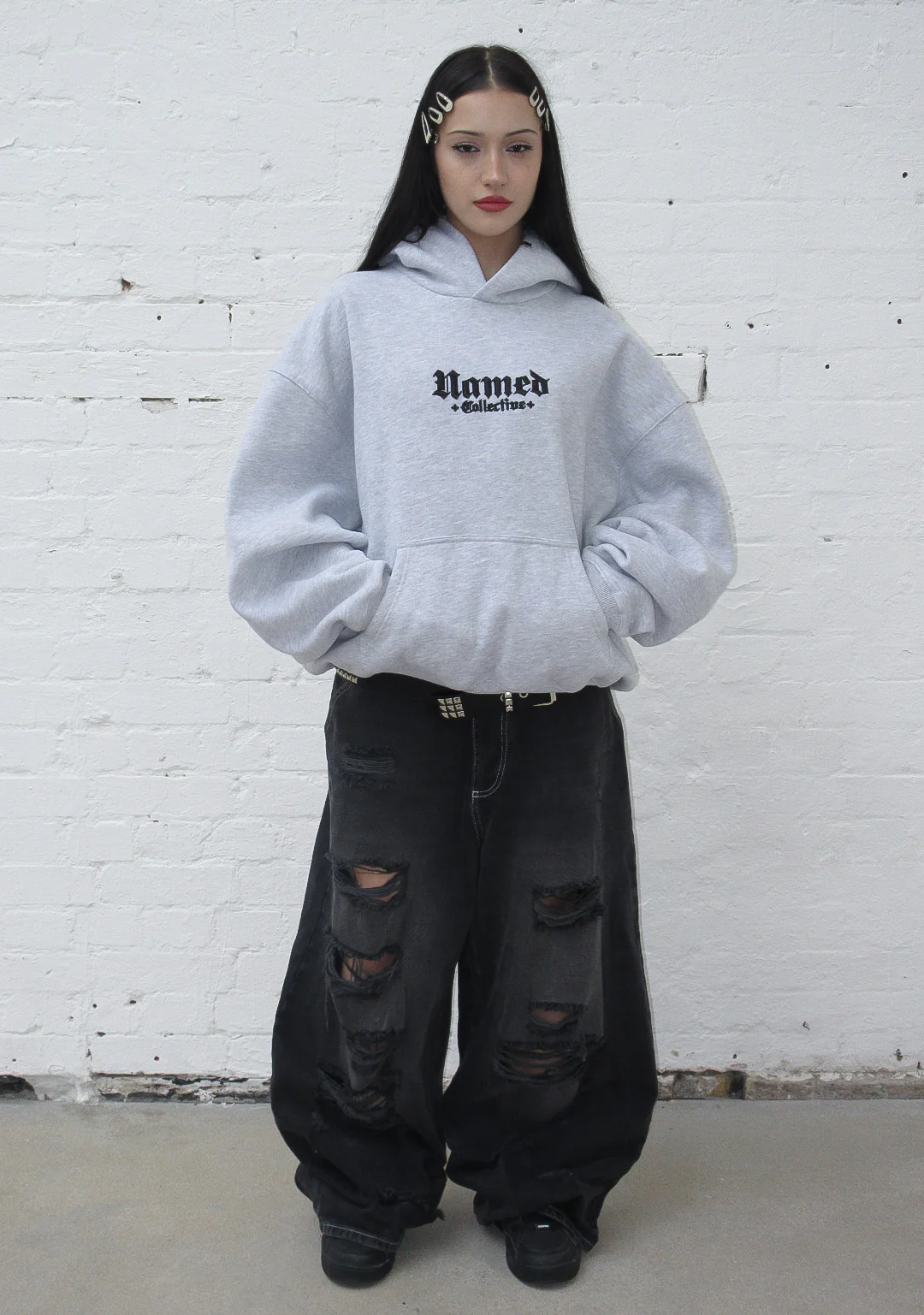 NAMED CLASSICS LOGO PULLOVER HOODIE GREY MARL