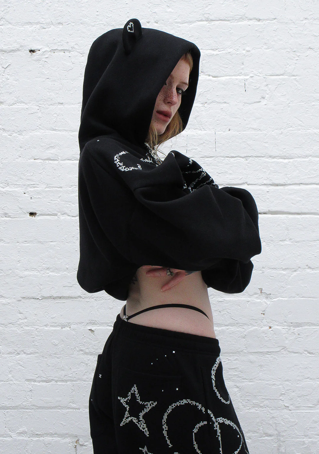 DREAMER RHINESTONE TEDDY PULLOVER HOODIE BLACK