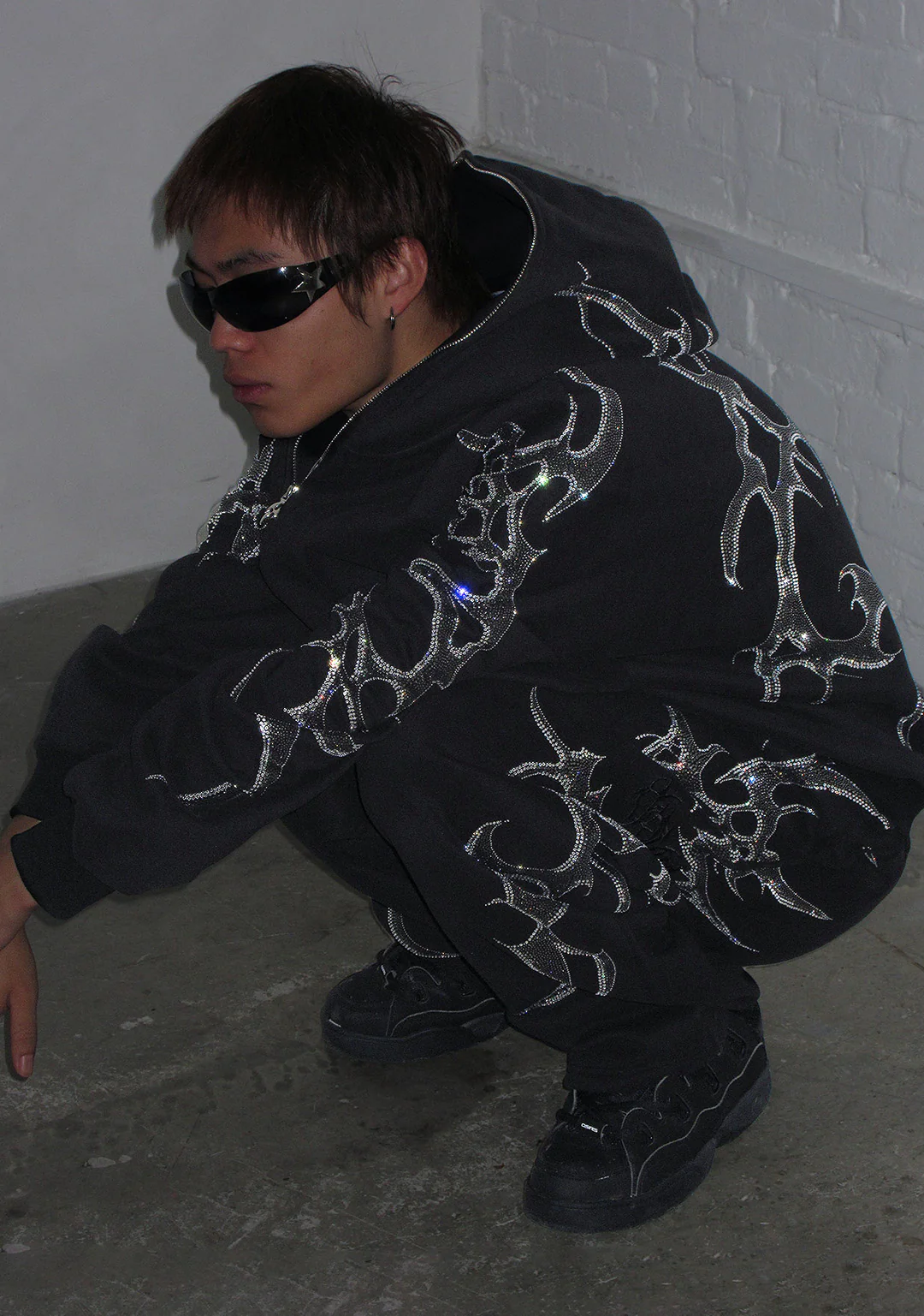 CRASH RHINESTONE ZIP HOODIE BLACK