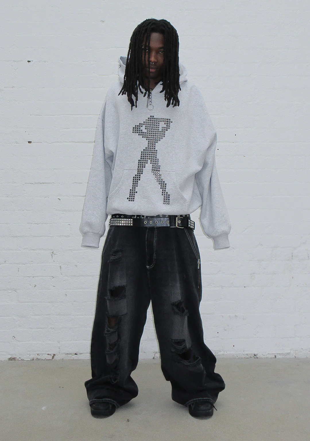 STRANGERS STUDDED SILHOUETTE PULLOVER HOODIE GREY MARL