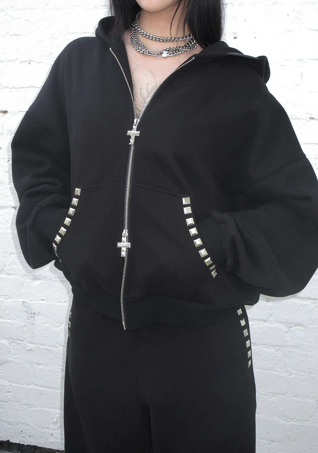 FAITHFUL STUDDED ZIP HOODIE BLACK