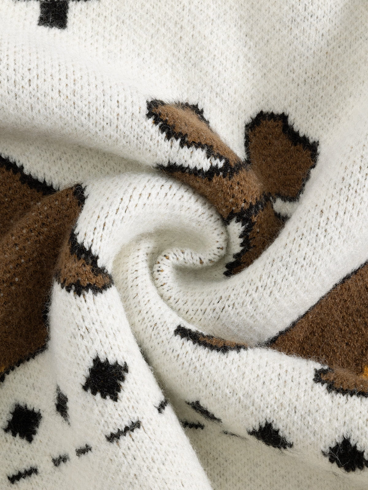 [Pre-Order] Aelfric Eden Dachshund Off-The-Shoulder Sweater