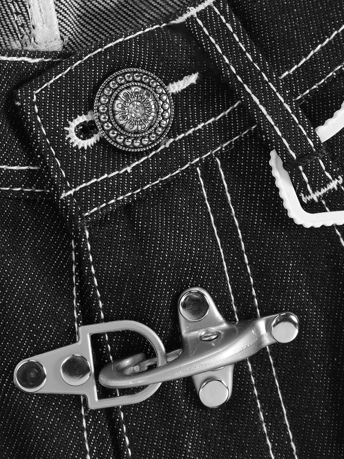 Aelfric Eden Metal Button Raw Baggy Barrel Jeans