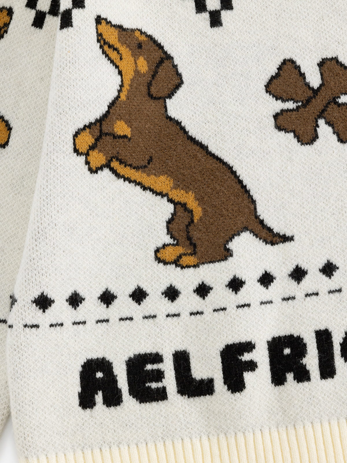 [Pre-Order] Aelfric Eden Dachshund Off-The-Shoulder Sweater