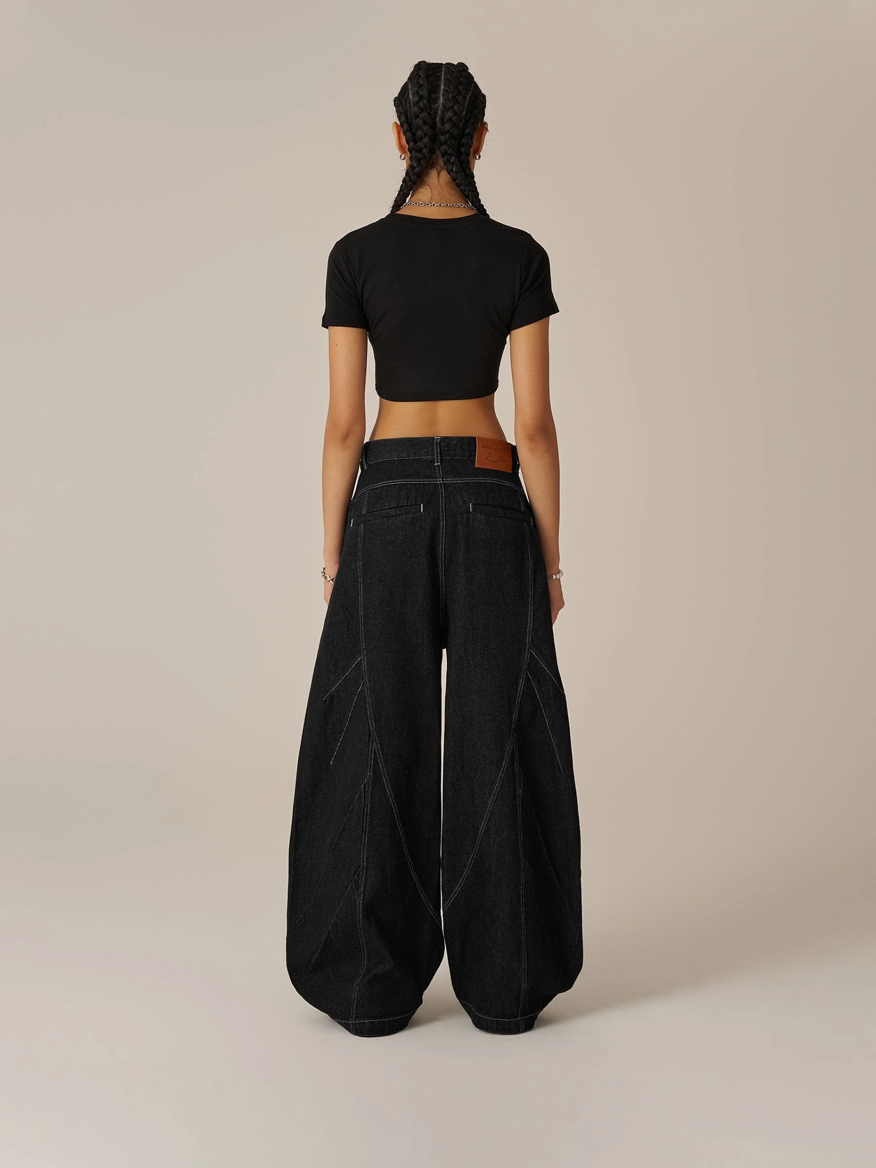 Aelfric Eden Wrinkle Baggy Barrel Jeans