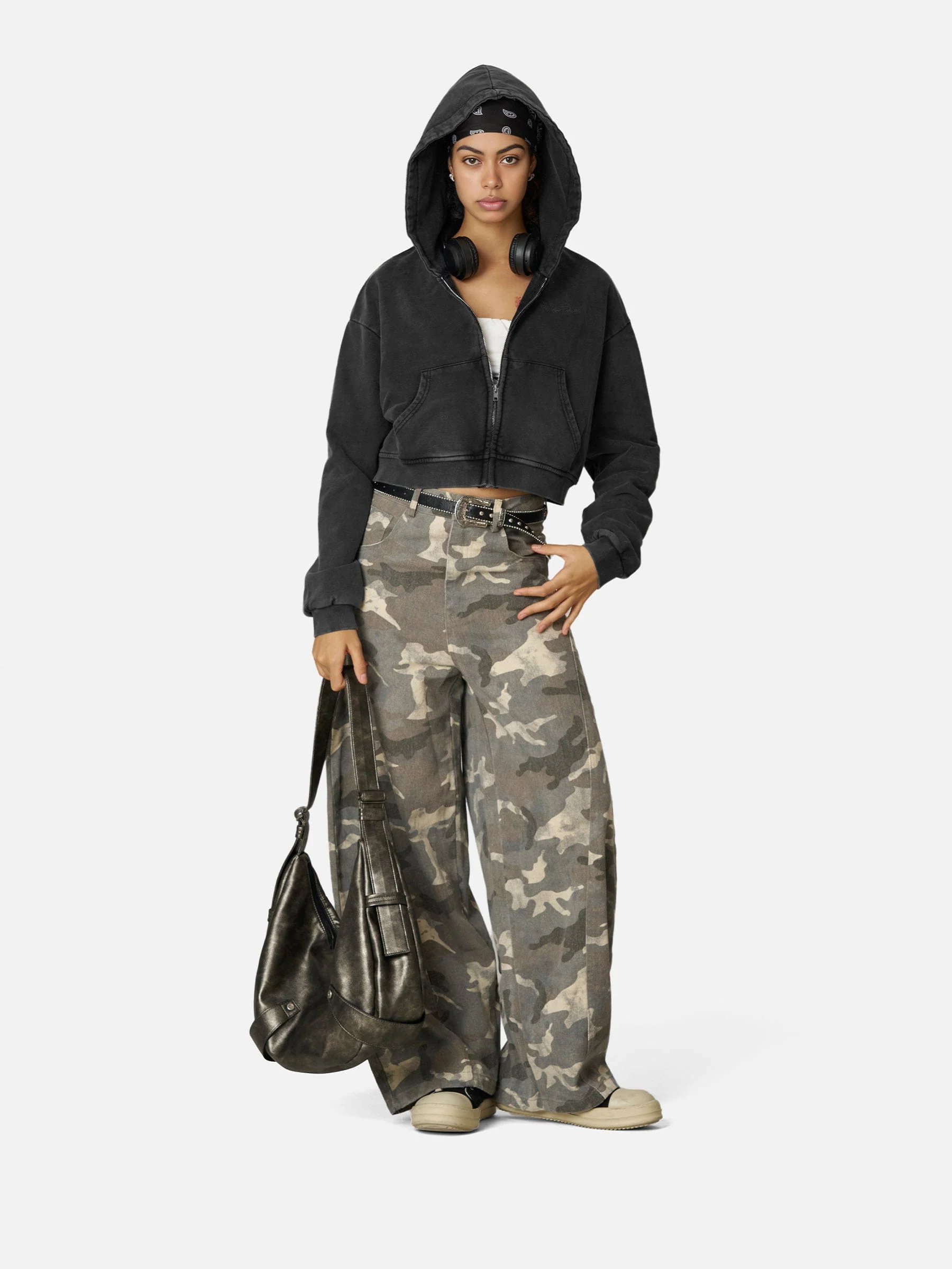 Aelfric Eden Boxy Solid Zip Up Hoodie