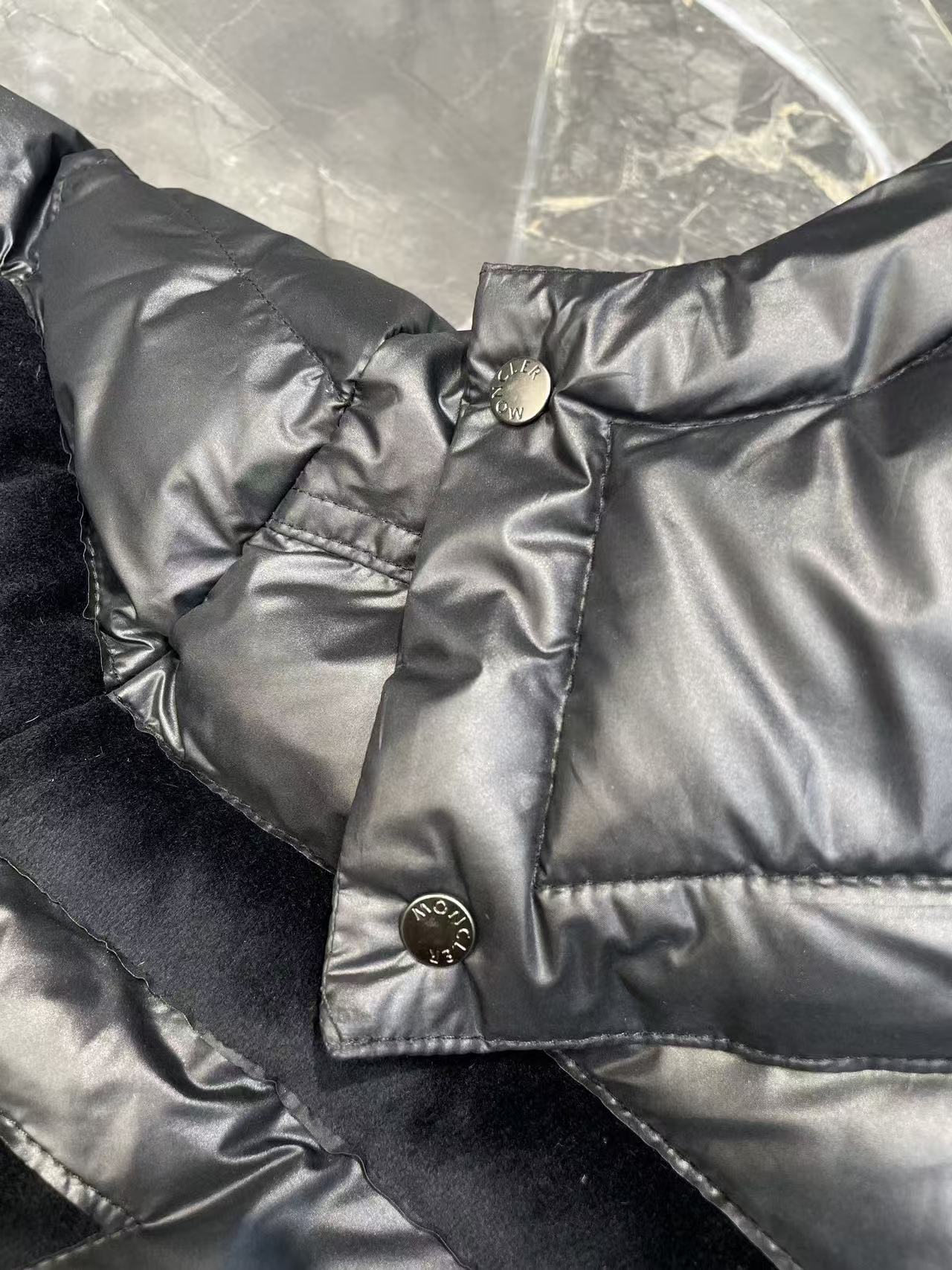 MONC  Down Jacket (Batman Collaboration）