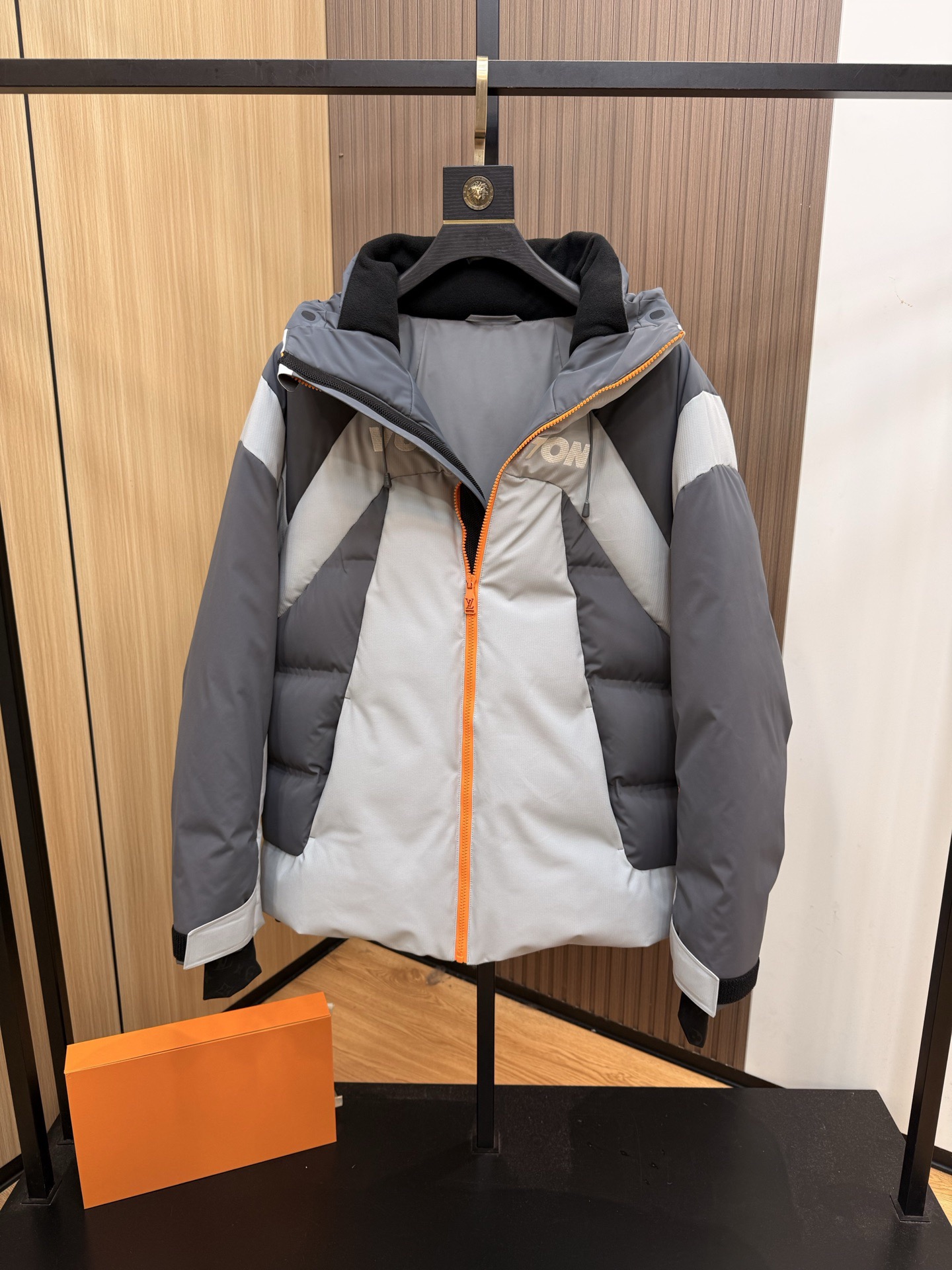 L X V 3390  Ski Down Jacket