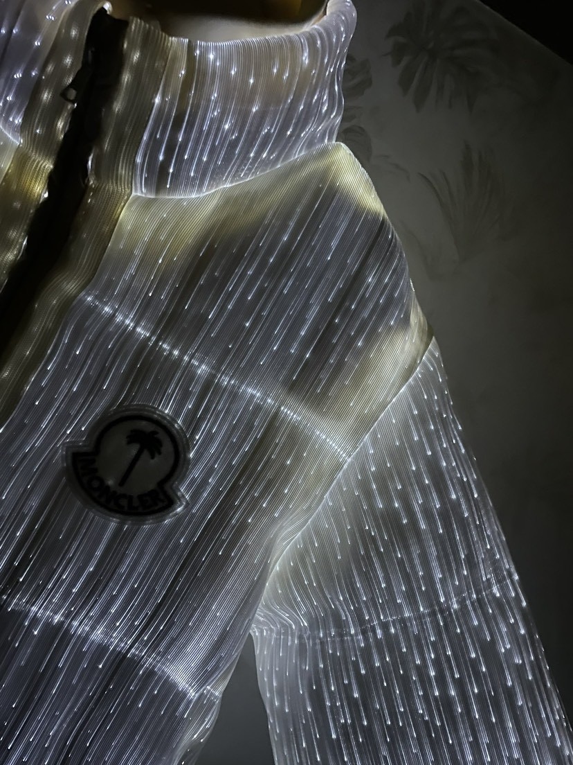 MONC Down Jacket LED