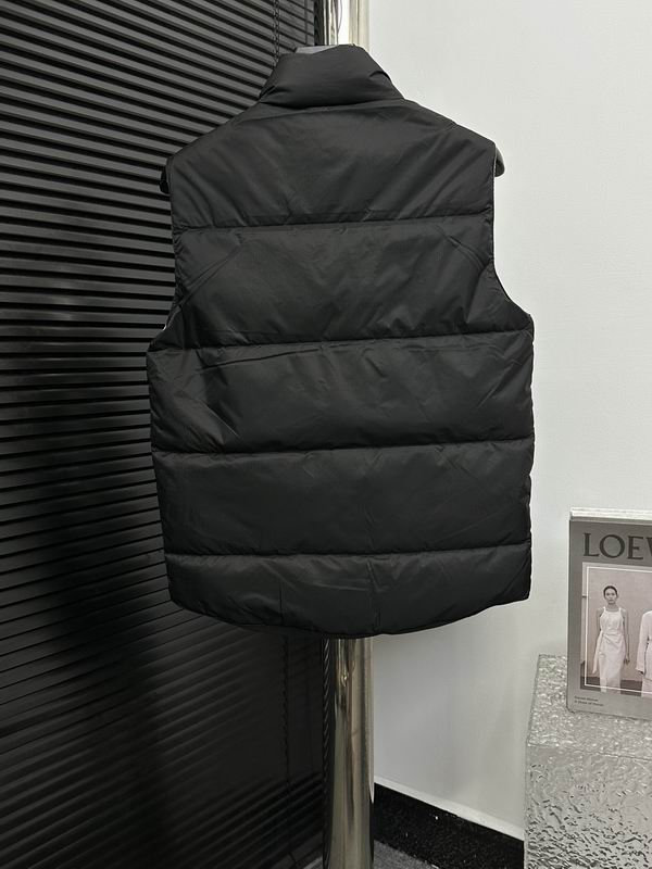 Canada G down vest