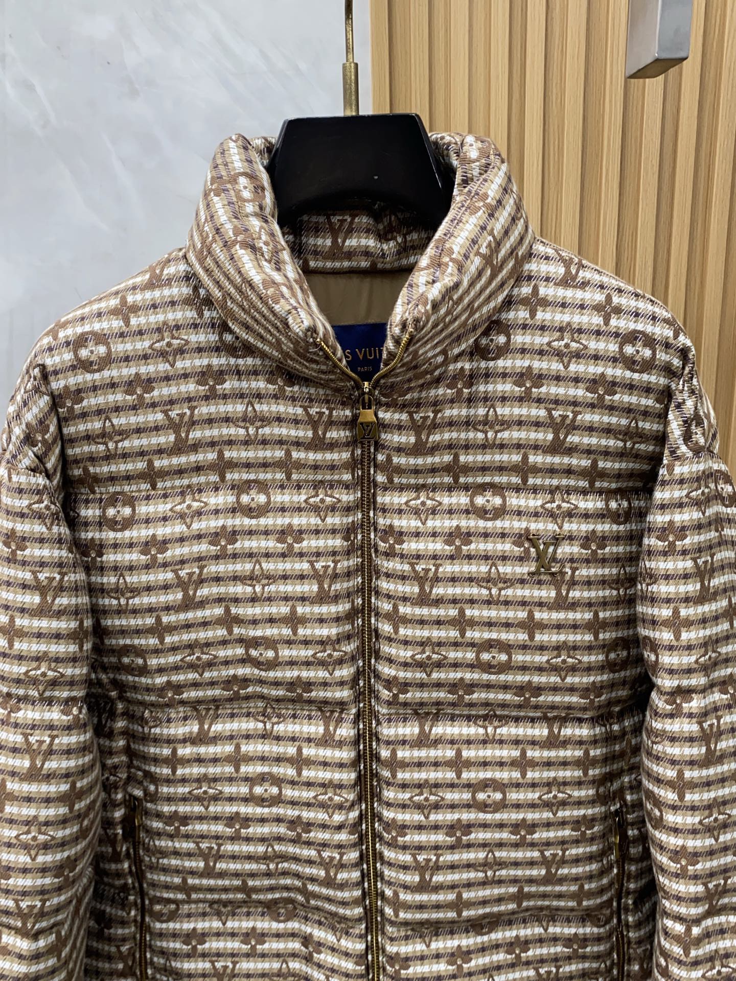 L X V Down Jacket 2025