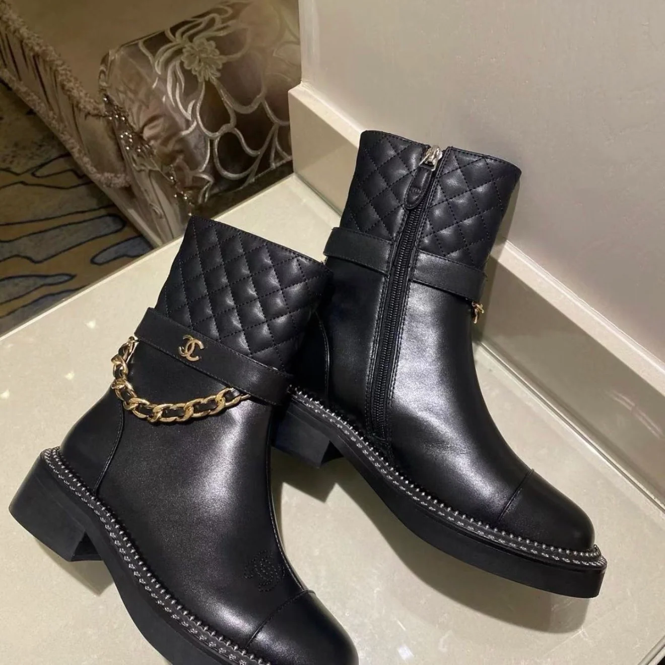 CC CHAIN BOOTS