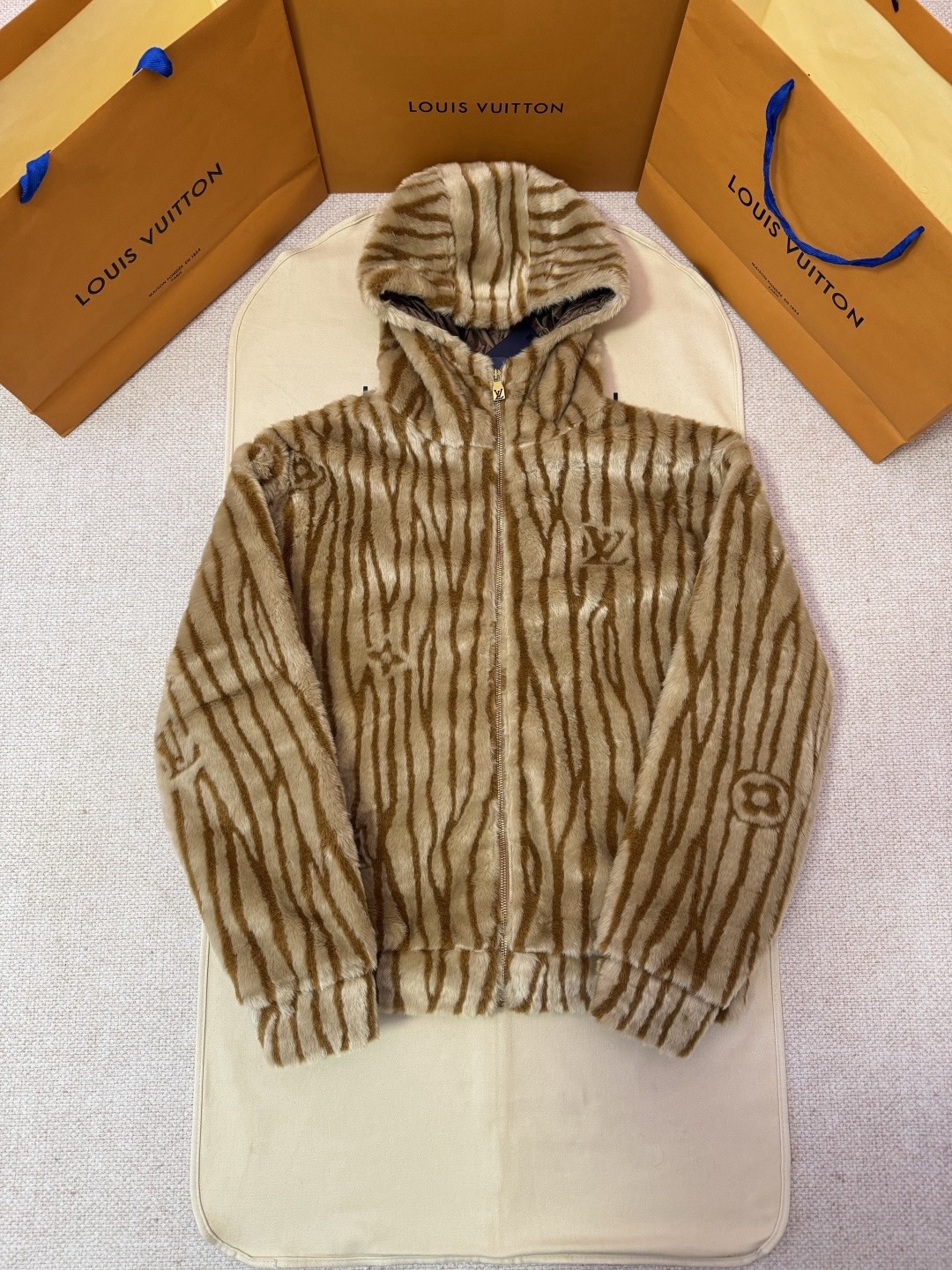 L X V SKI Series Striped Hooded Jacket