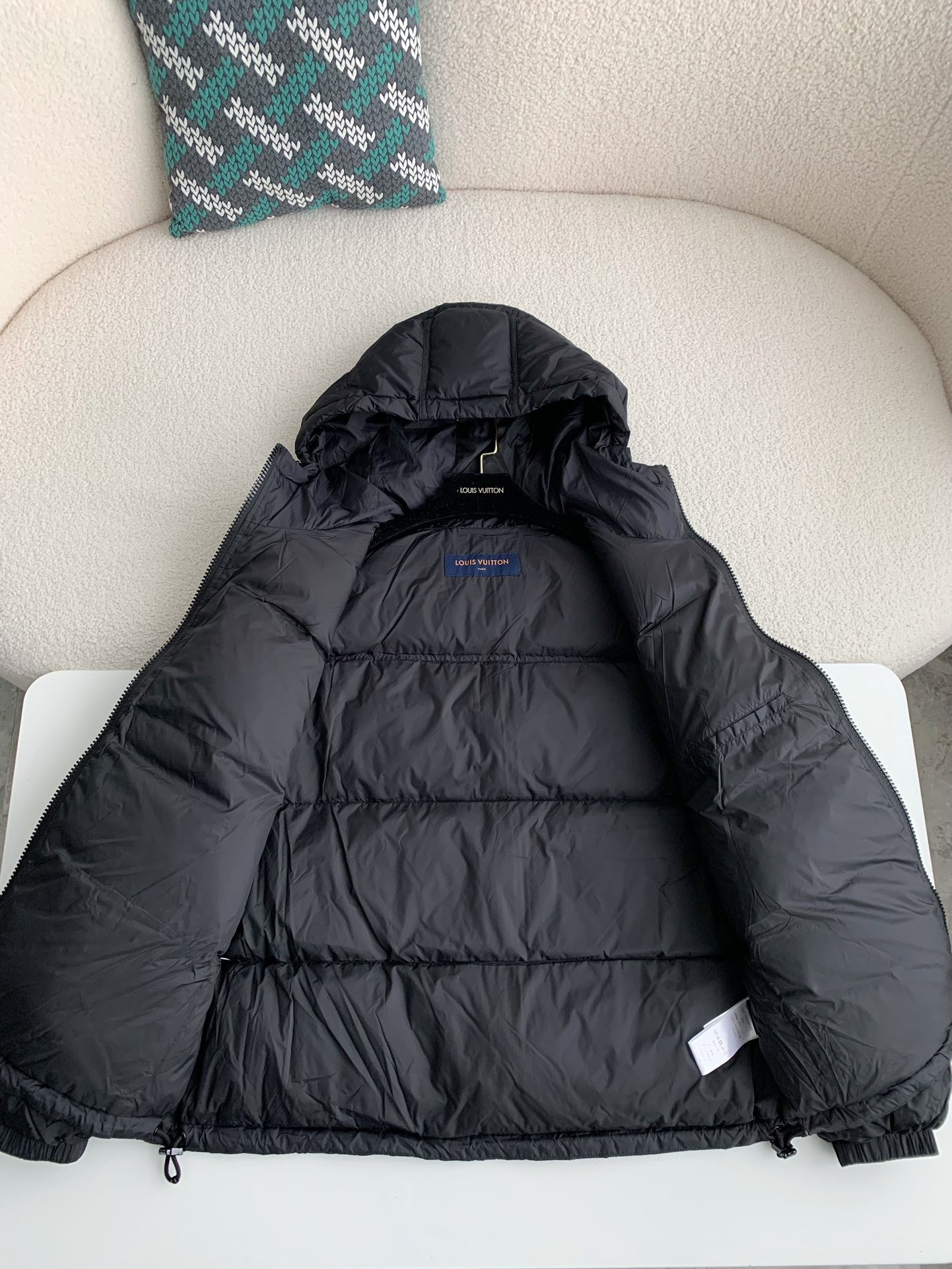 L X V LOGO Down Jacket