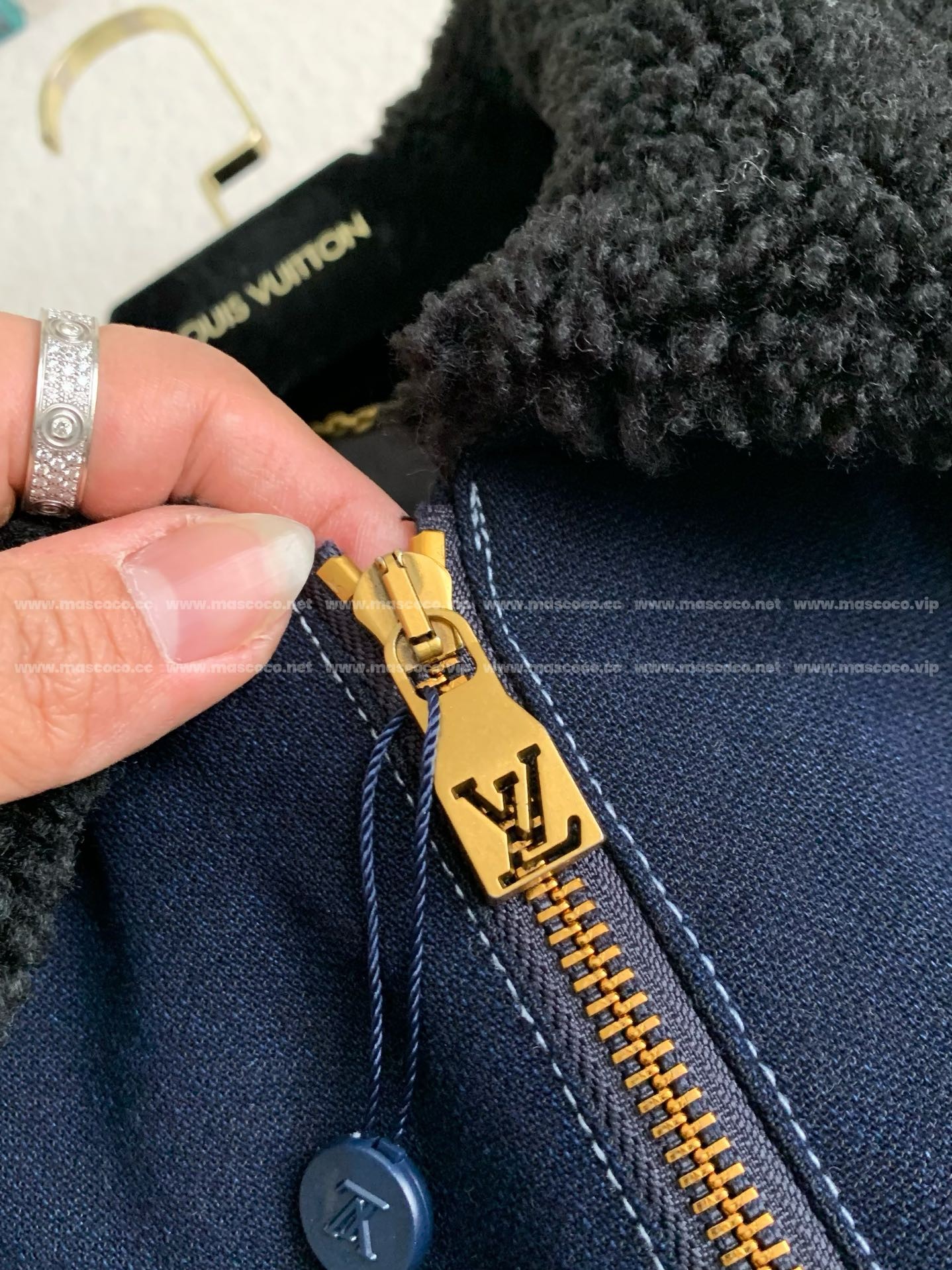 L X V SS25 Zippered open-and-closed spliced turn-down collar jacket