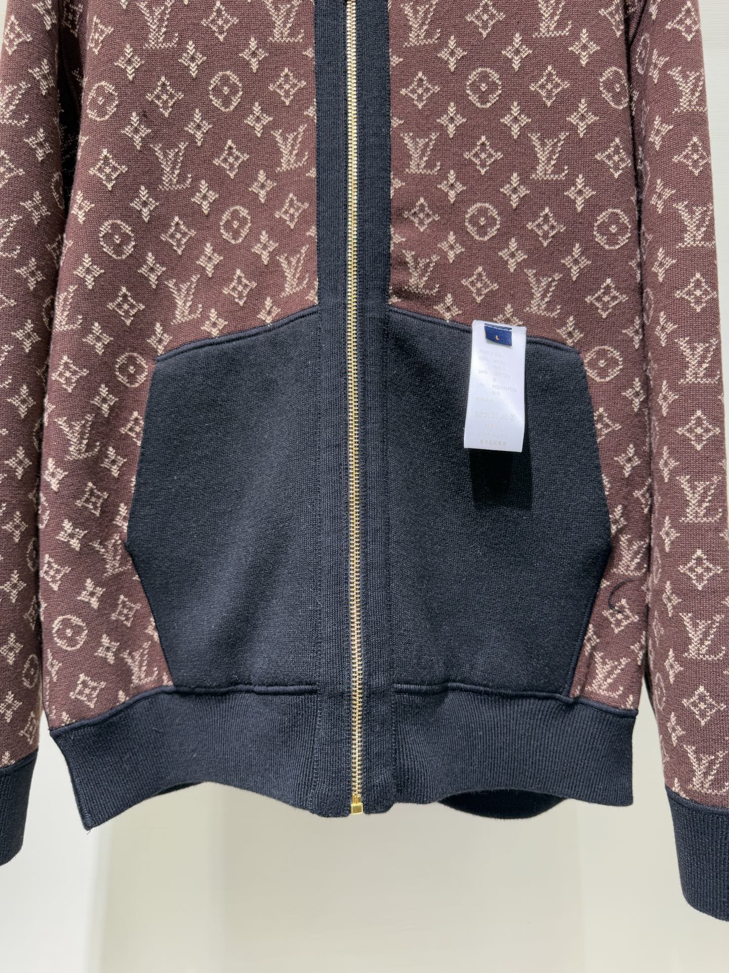 L X V Double-sided hooded jacket 2025