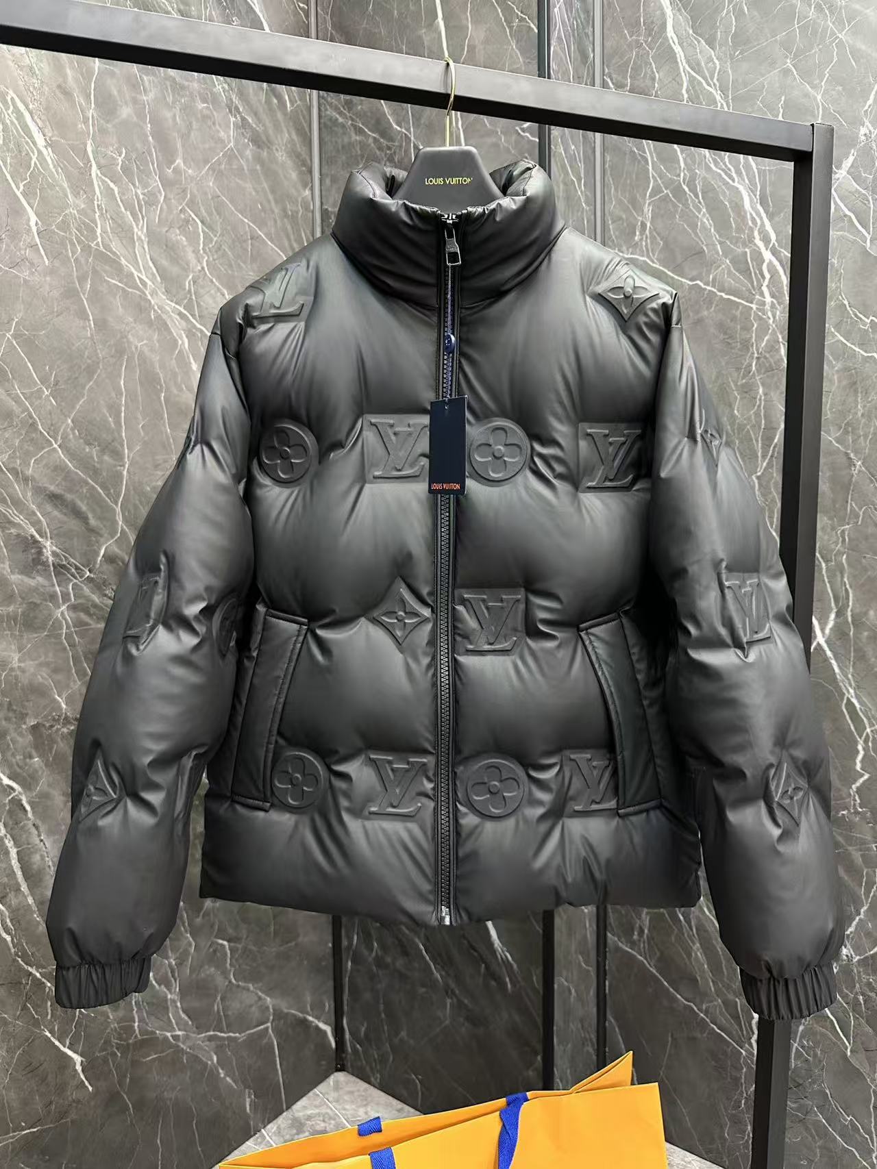 L X V Down  jacket
