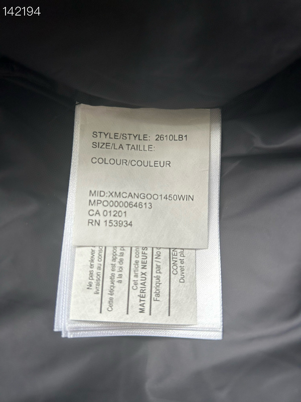 Canada G Long down jacket（ Women's style）