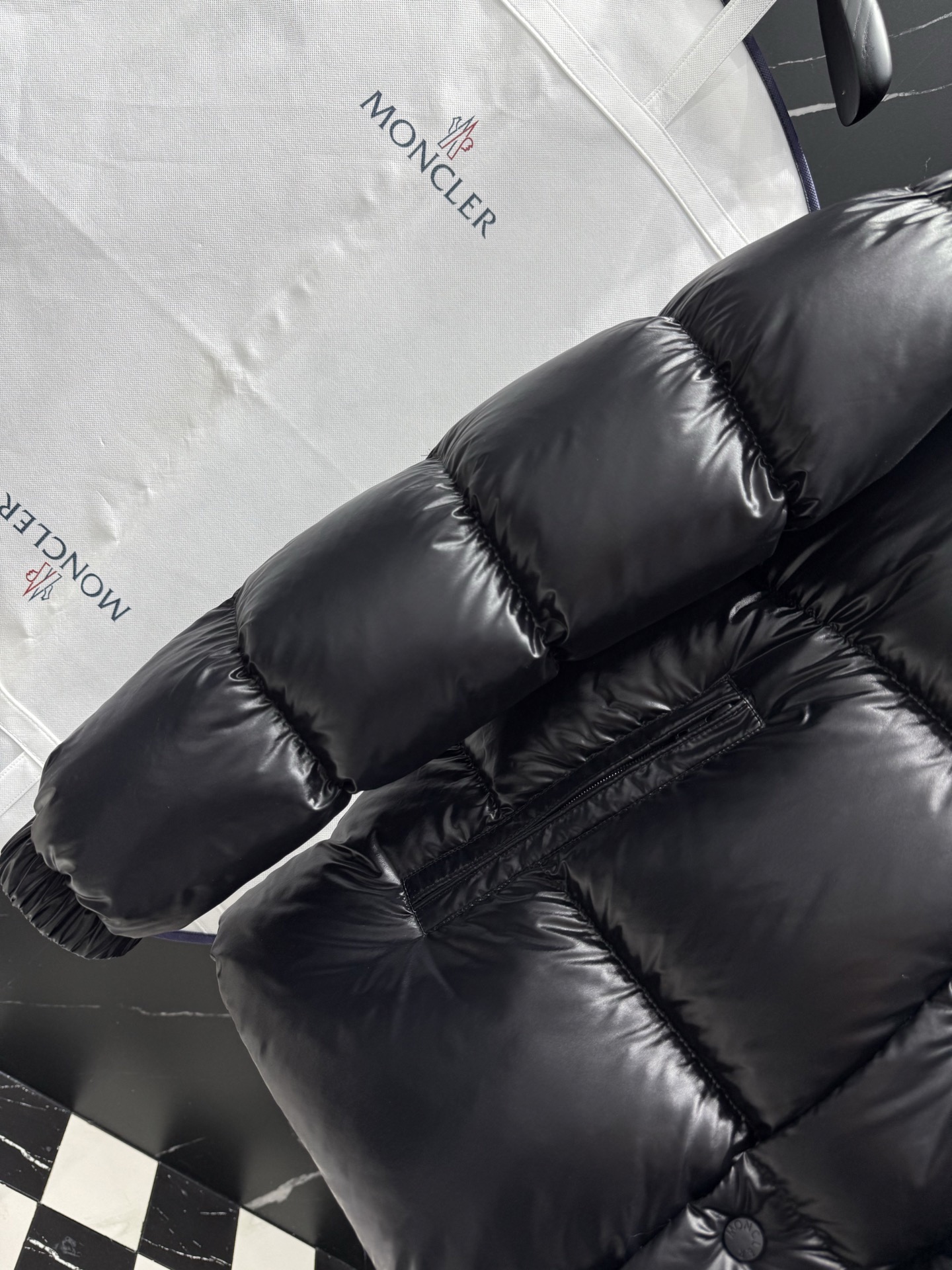 MONC Down Jacket 2025