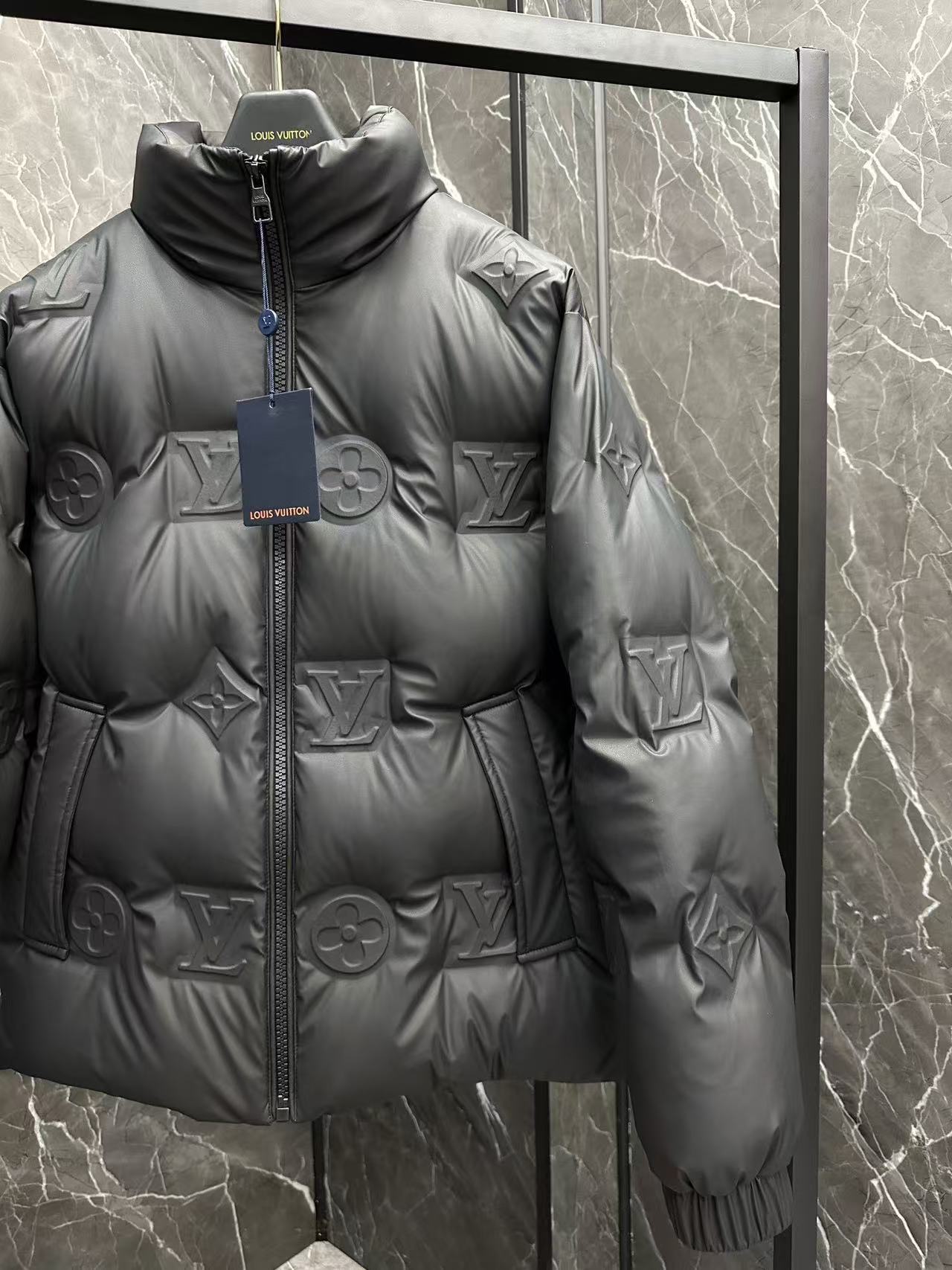 L X V Down  jacket