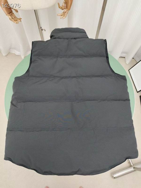 Canada G down vest