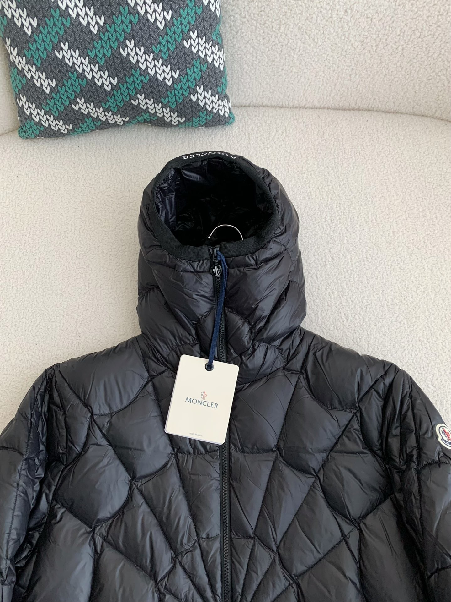 MONC FW22 Spider-Man Zip Hooded Down Jacket