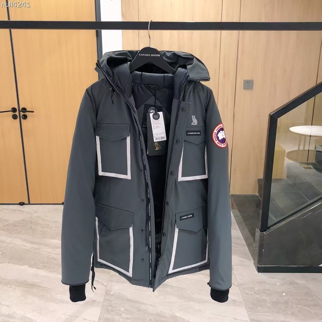 Canada G LOGO Down Jacket