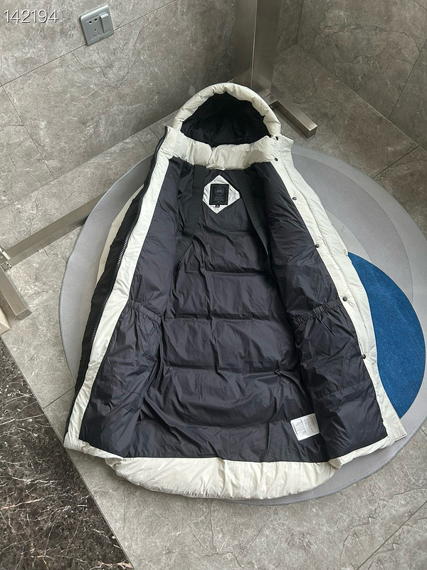 Canada G Long down jacket（ Women's style）