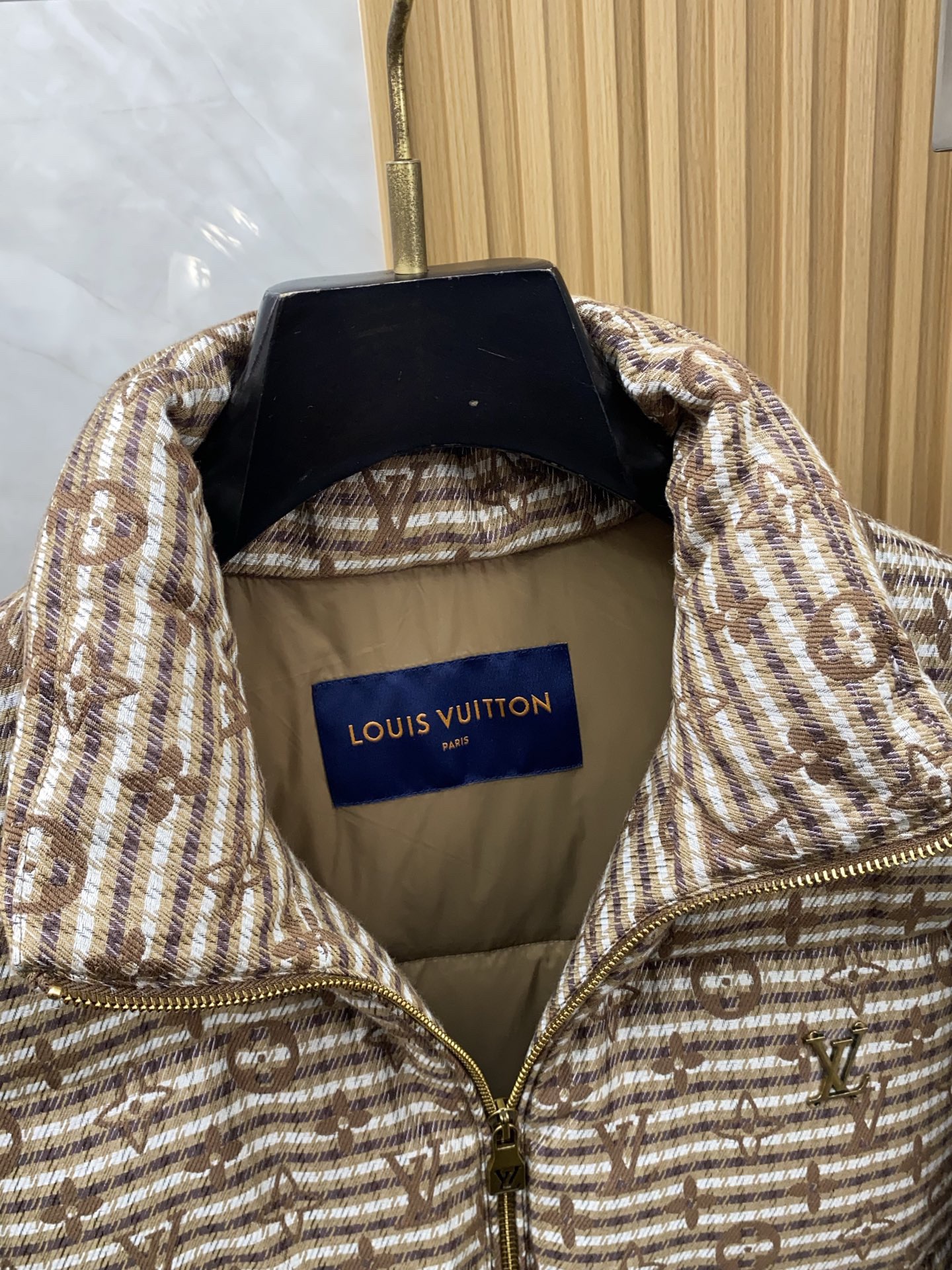 L X V Down Jacket 2025