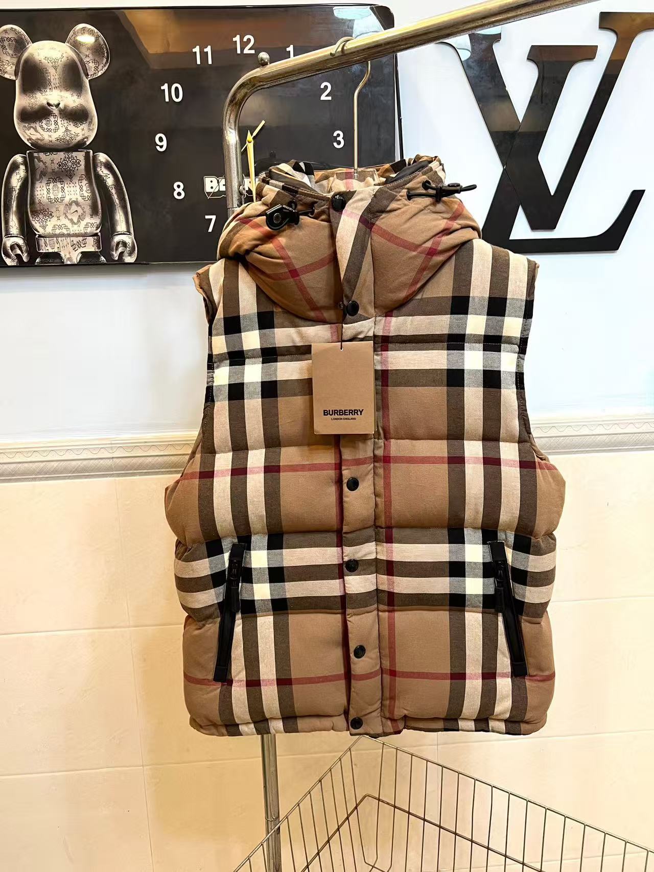 B B R Down Jacket （Classic diamond-shaped stripes）