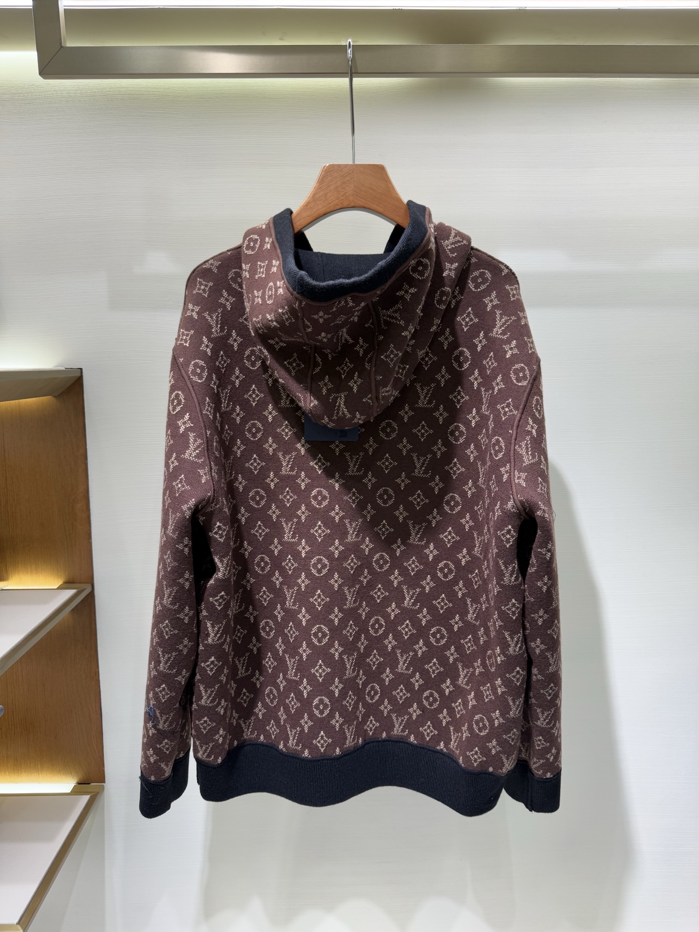 L X V Double-sided hooded jacket 2025