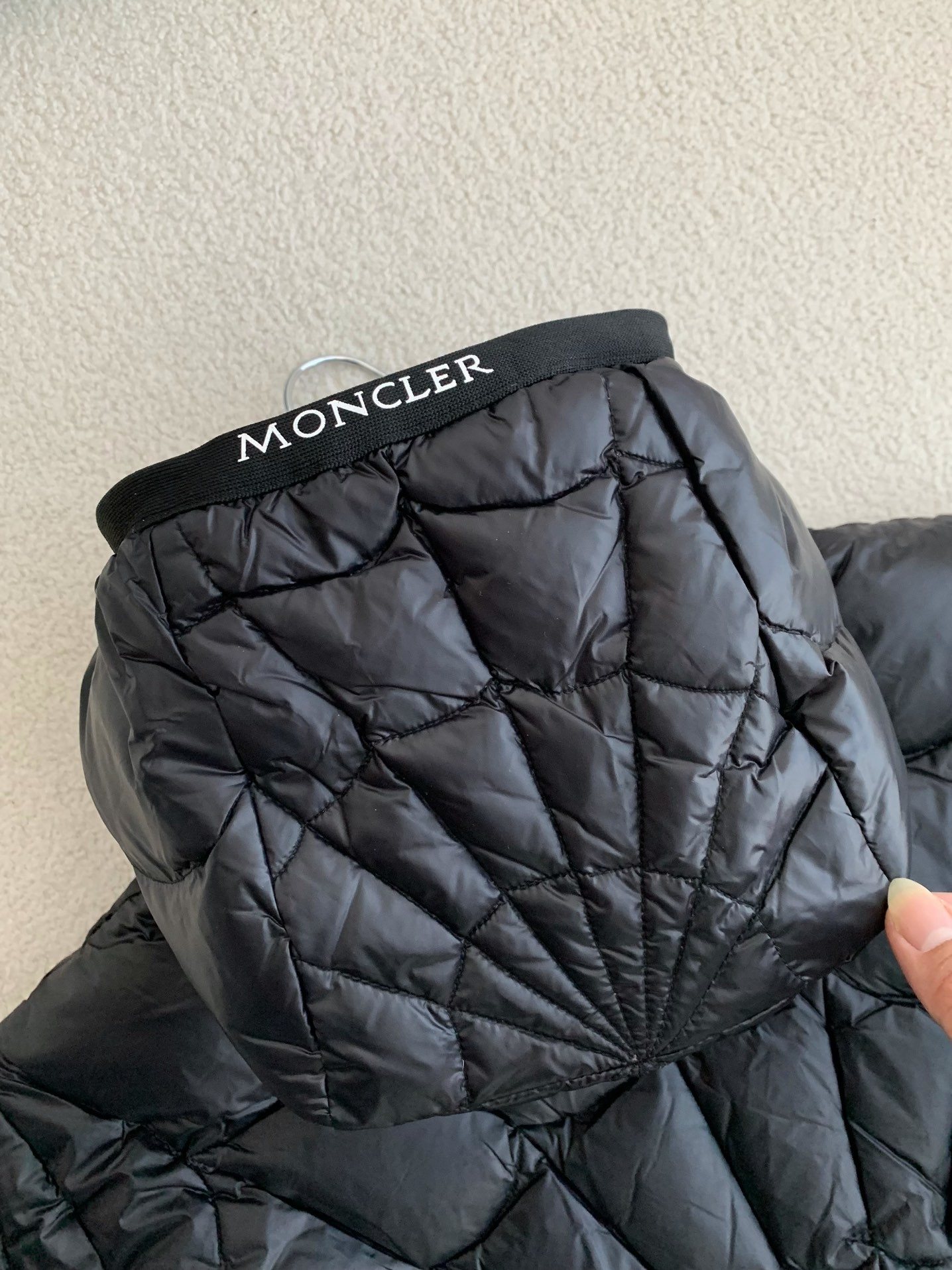 MONC FW22 Spider-Man Zip Hooded Down Jacket