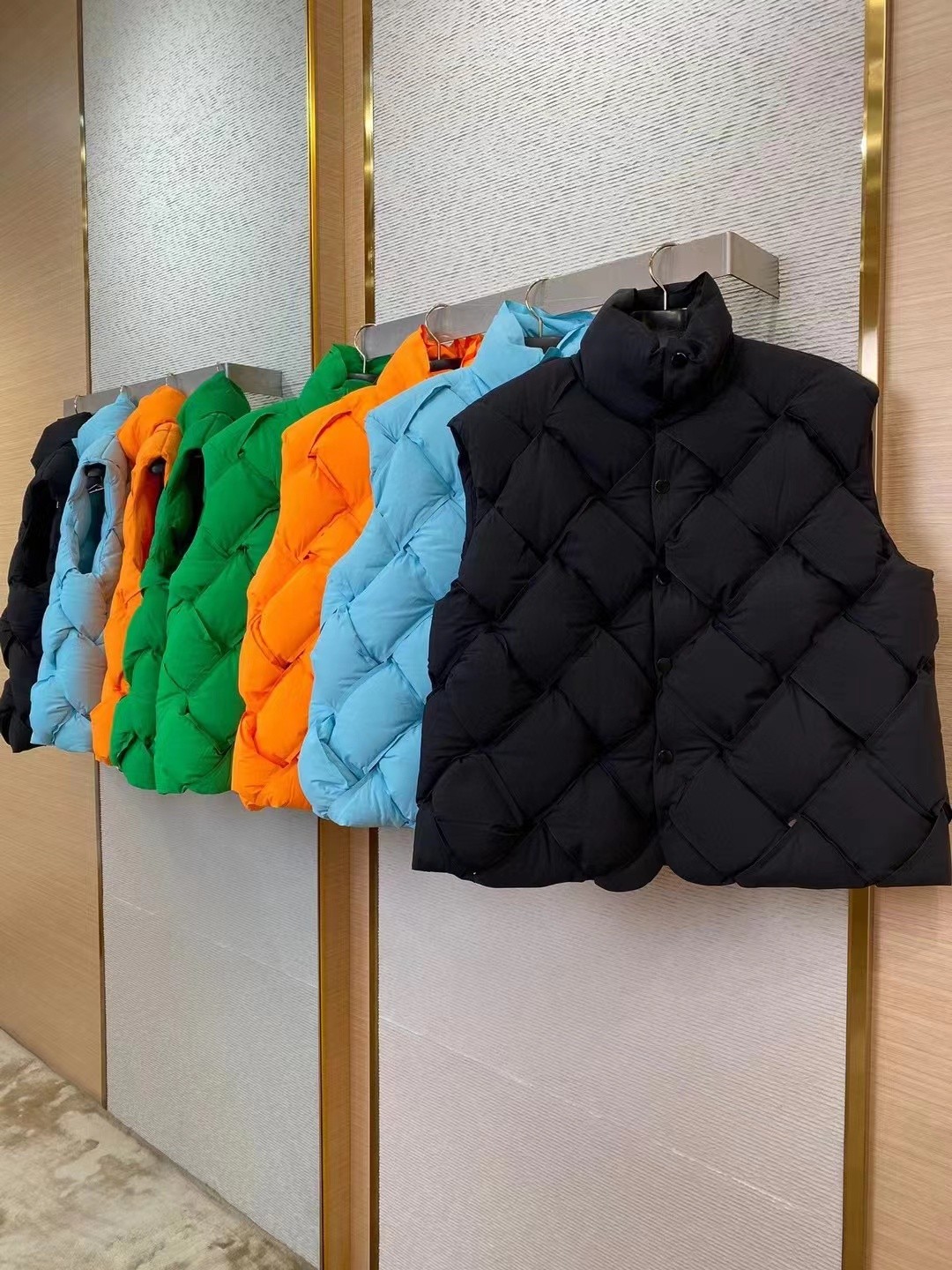 BOTTEGA VENETA Stand collar down jacket