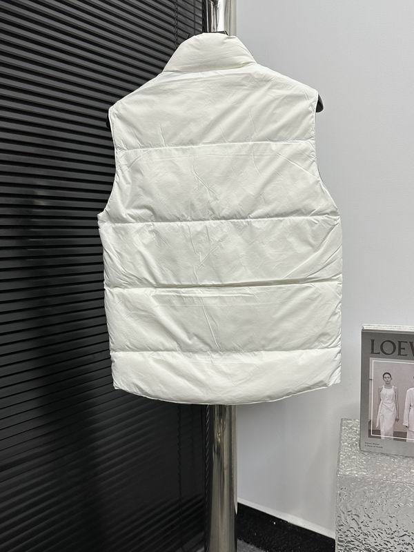 Canada G down vest